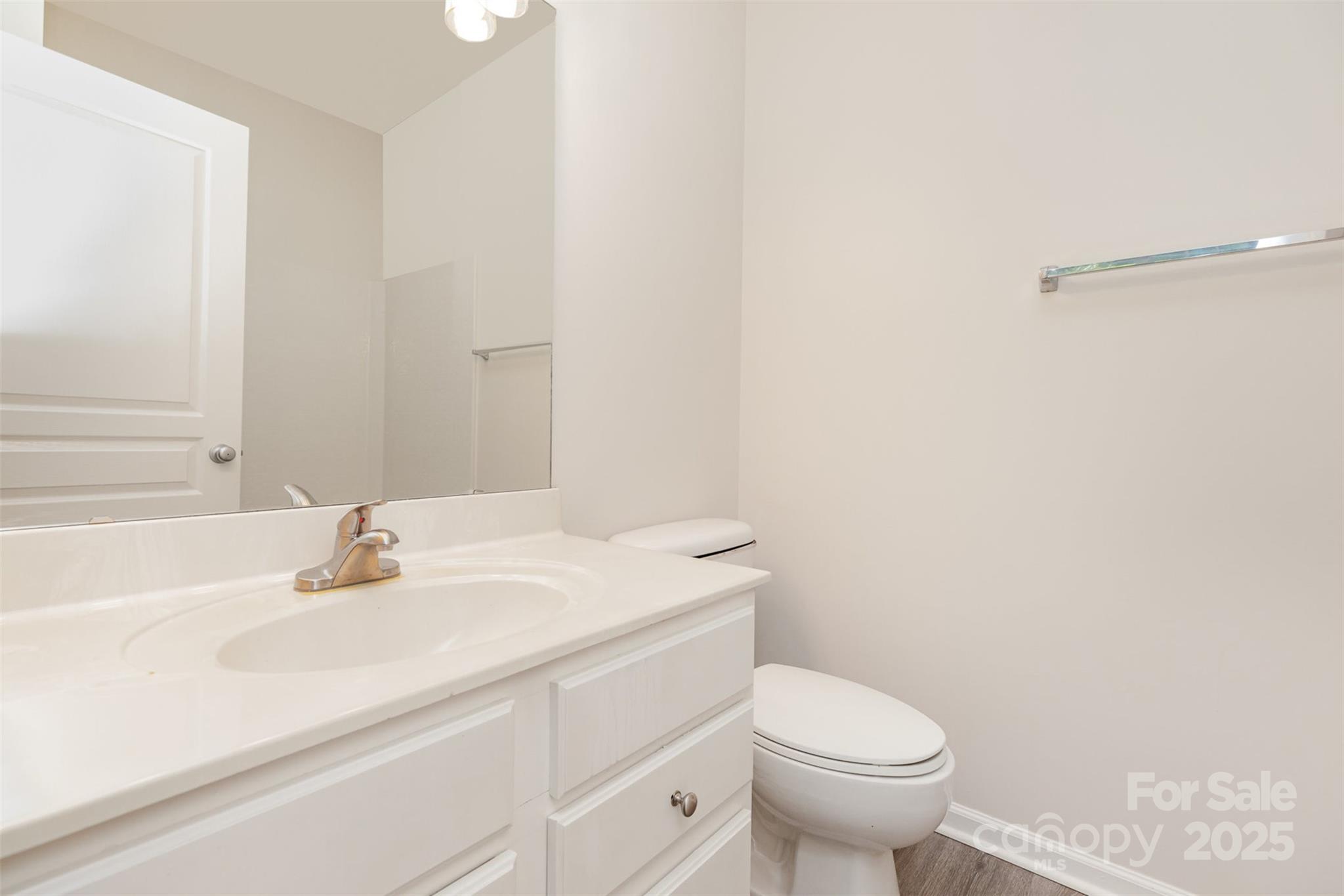 8390 Chaceview Court Property Photo 6