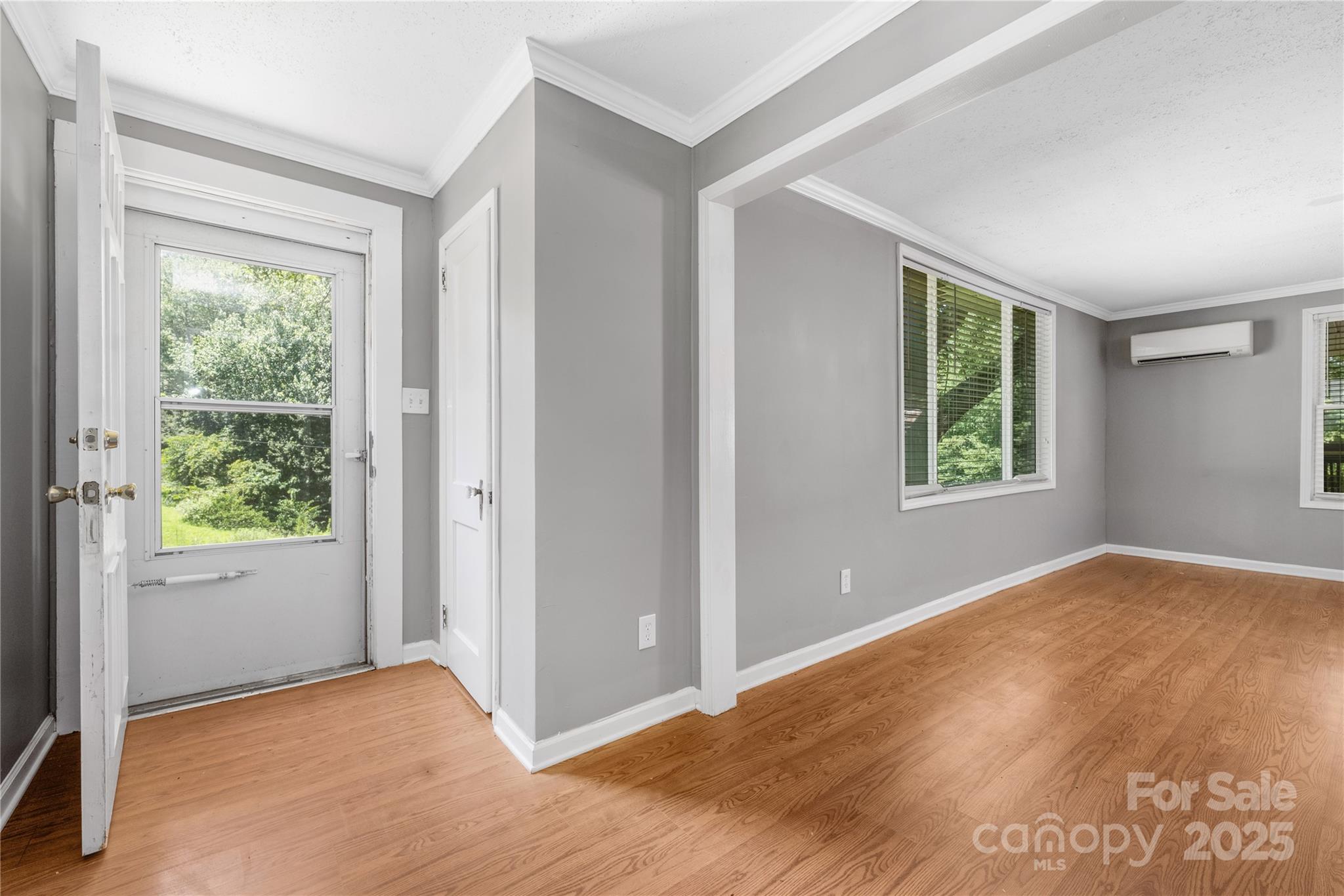 2770 St James Church Road Property Photo 4