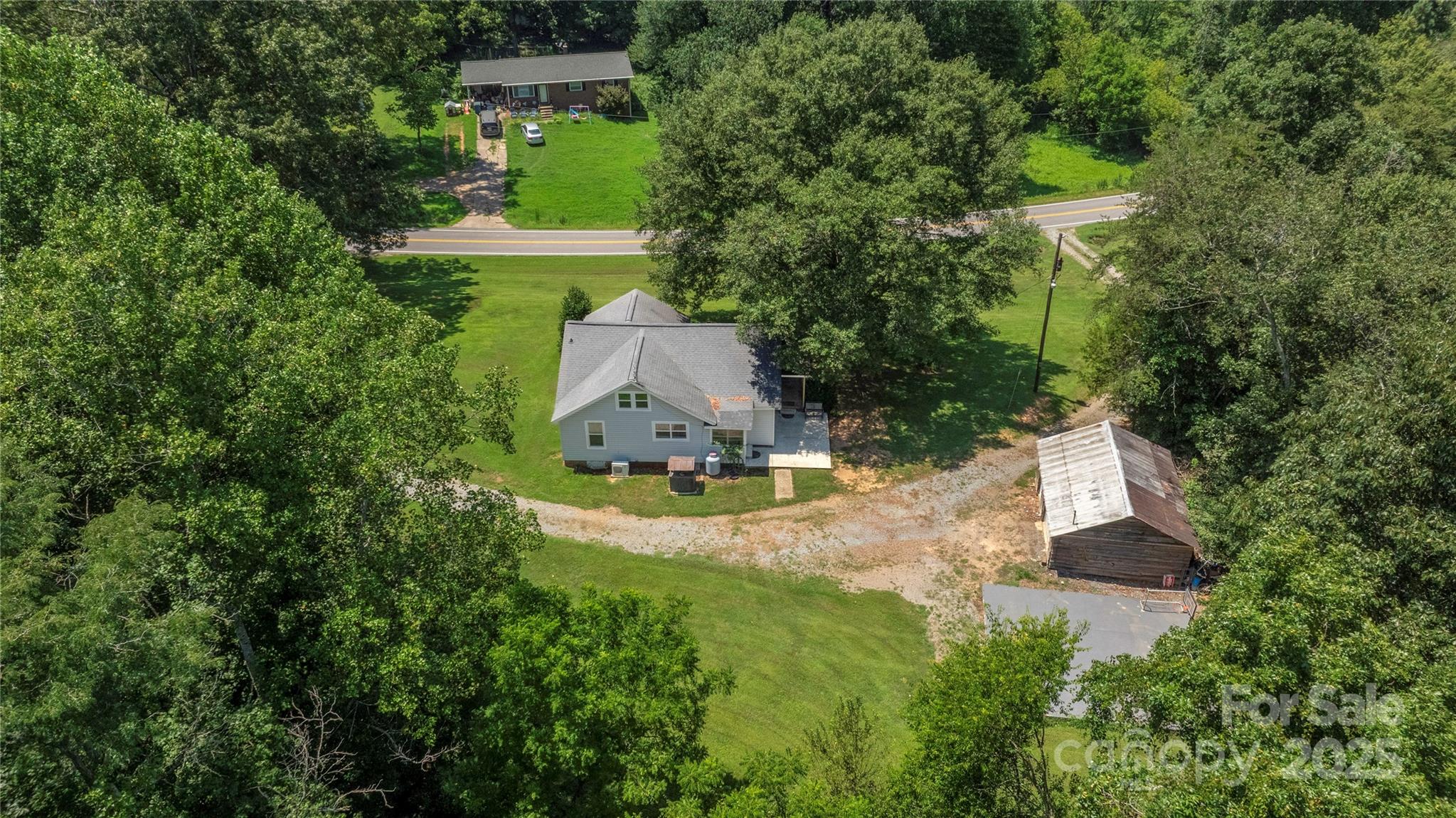 2770 St James Church Road Property Photo 17