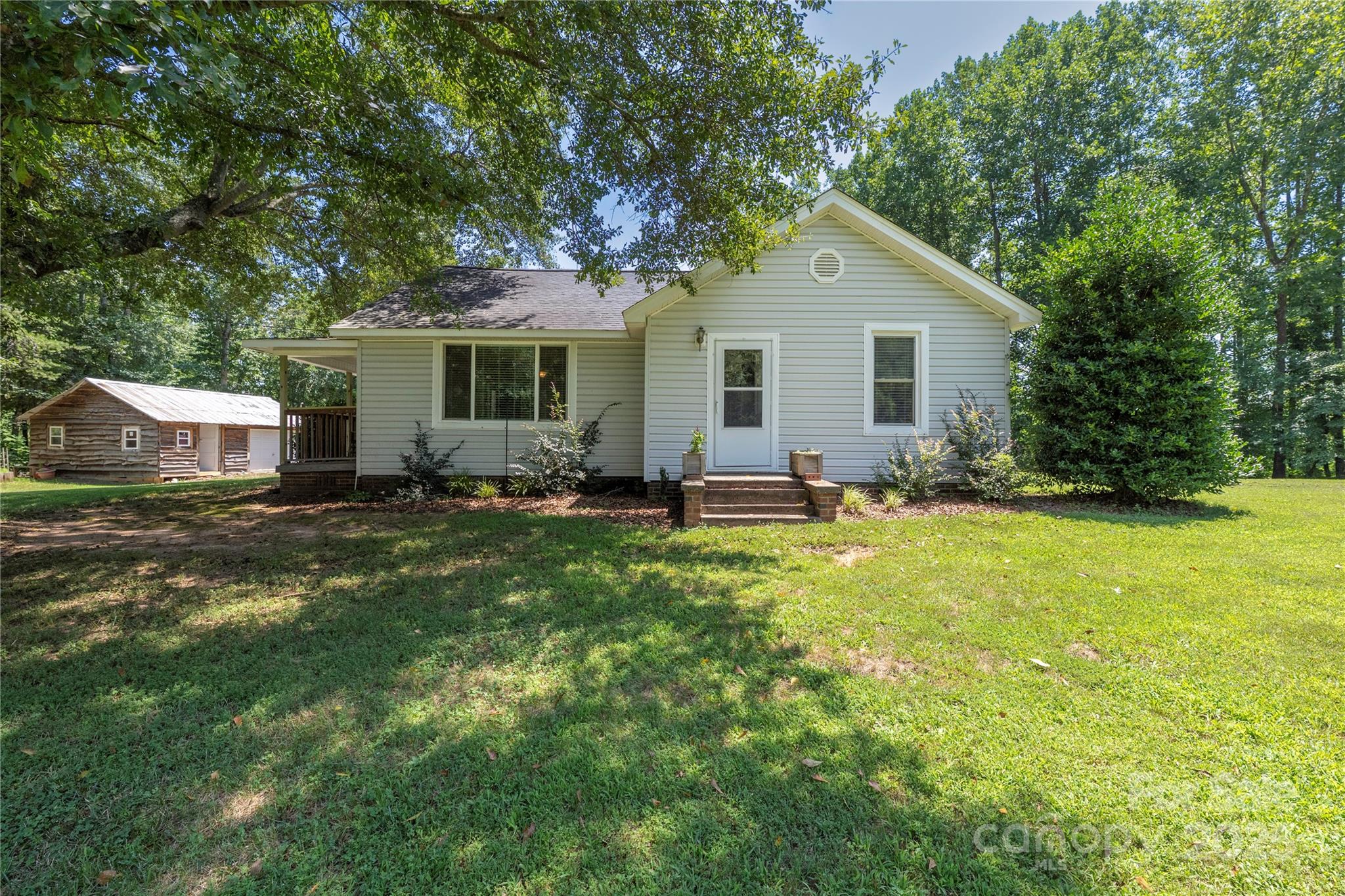 2770 St James Church Road Property Photo 18