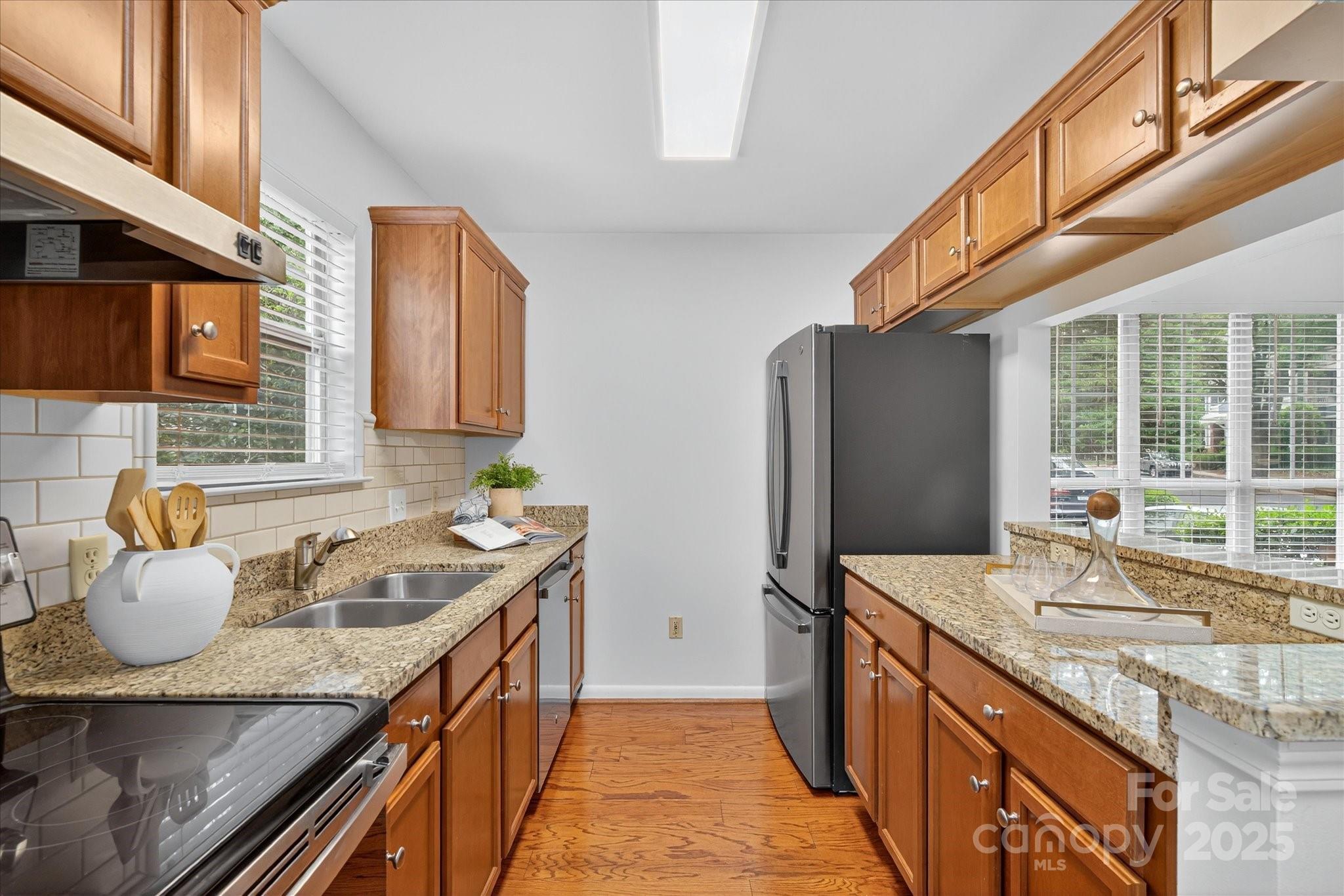 424 Mather Green Avenue M Property Photo 15