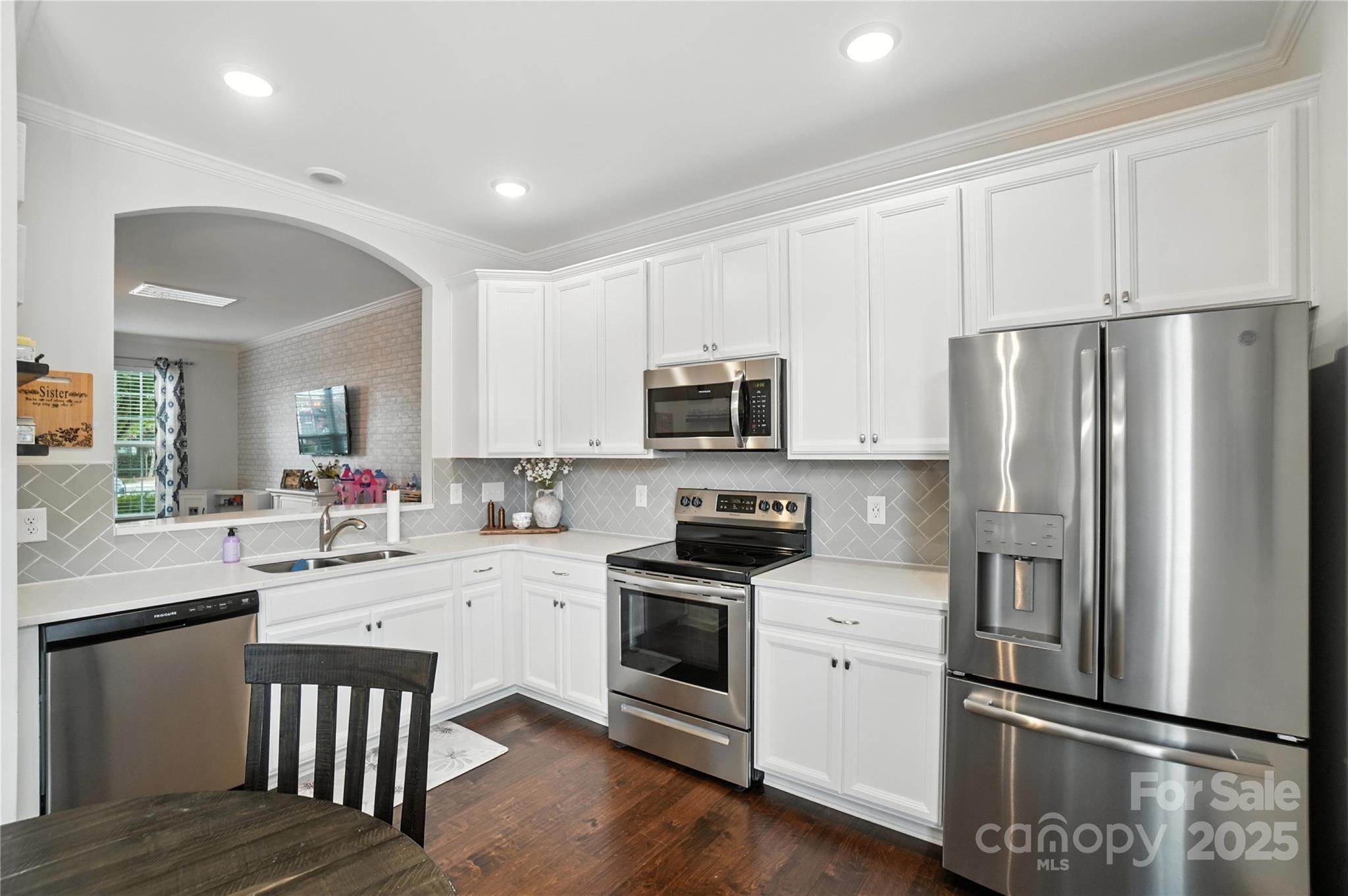 436 Spring Gardens Drive Property Photo 11