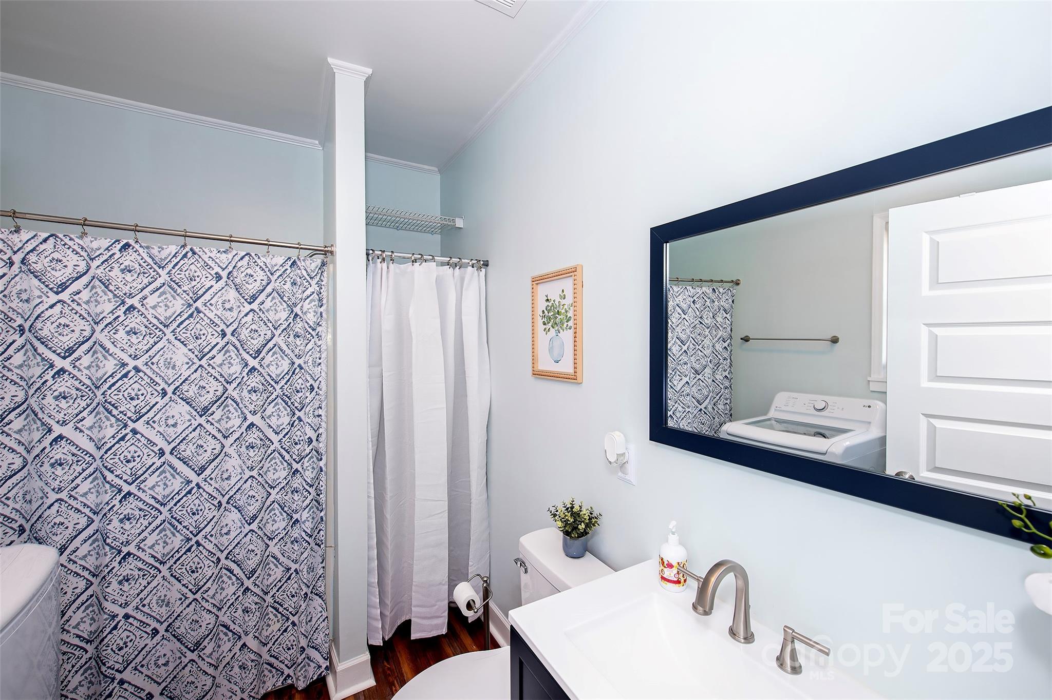 1525 Perfection Avenue Property Photo 11