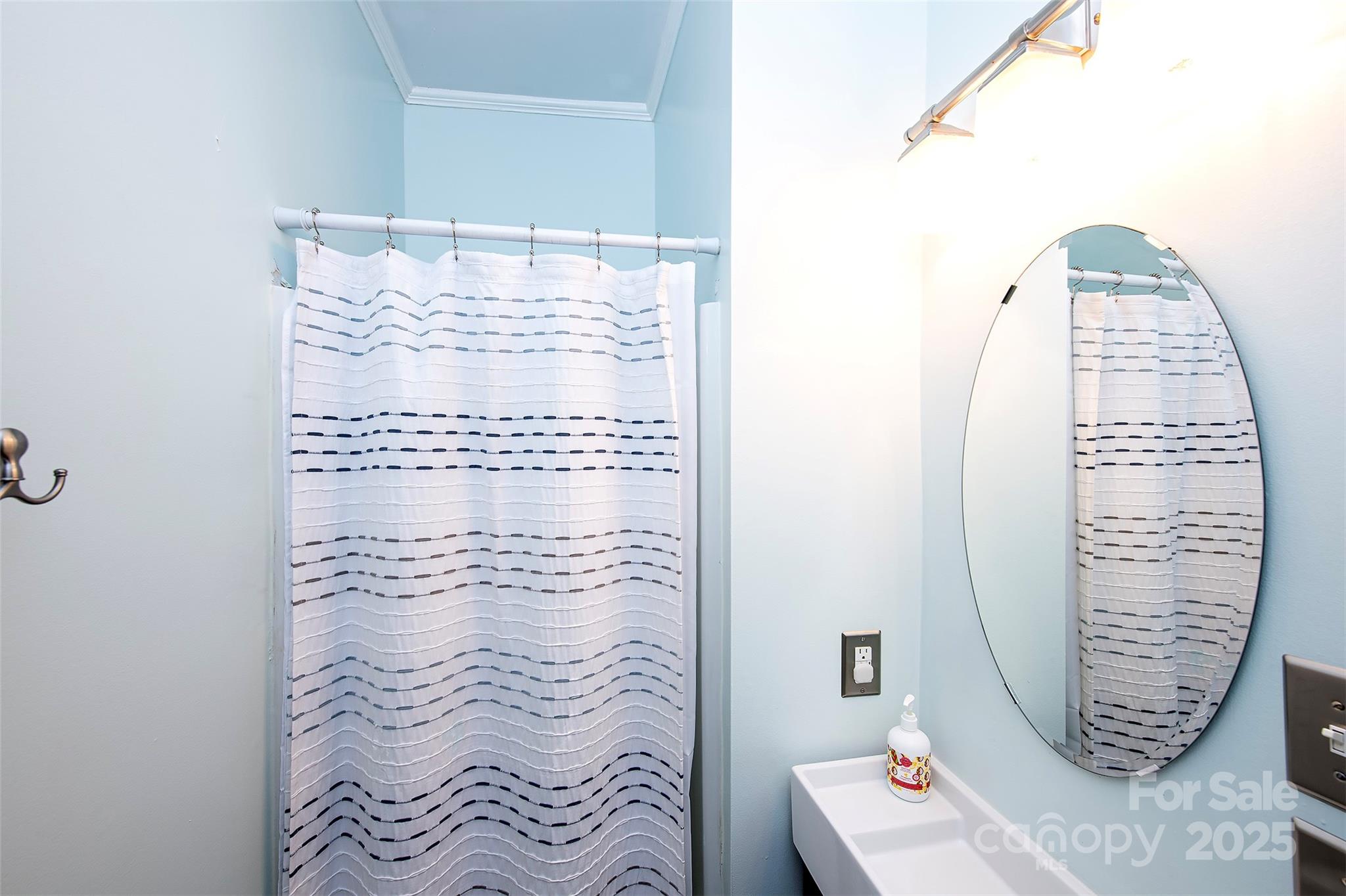 1525 Perfection Avenue Property Photo 14