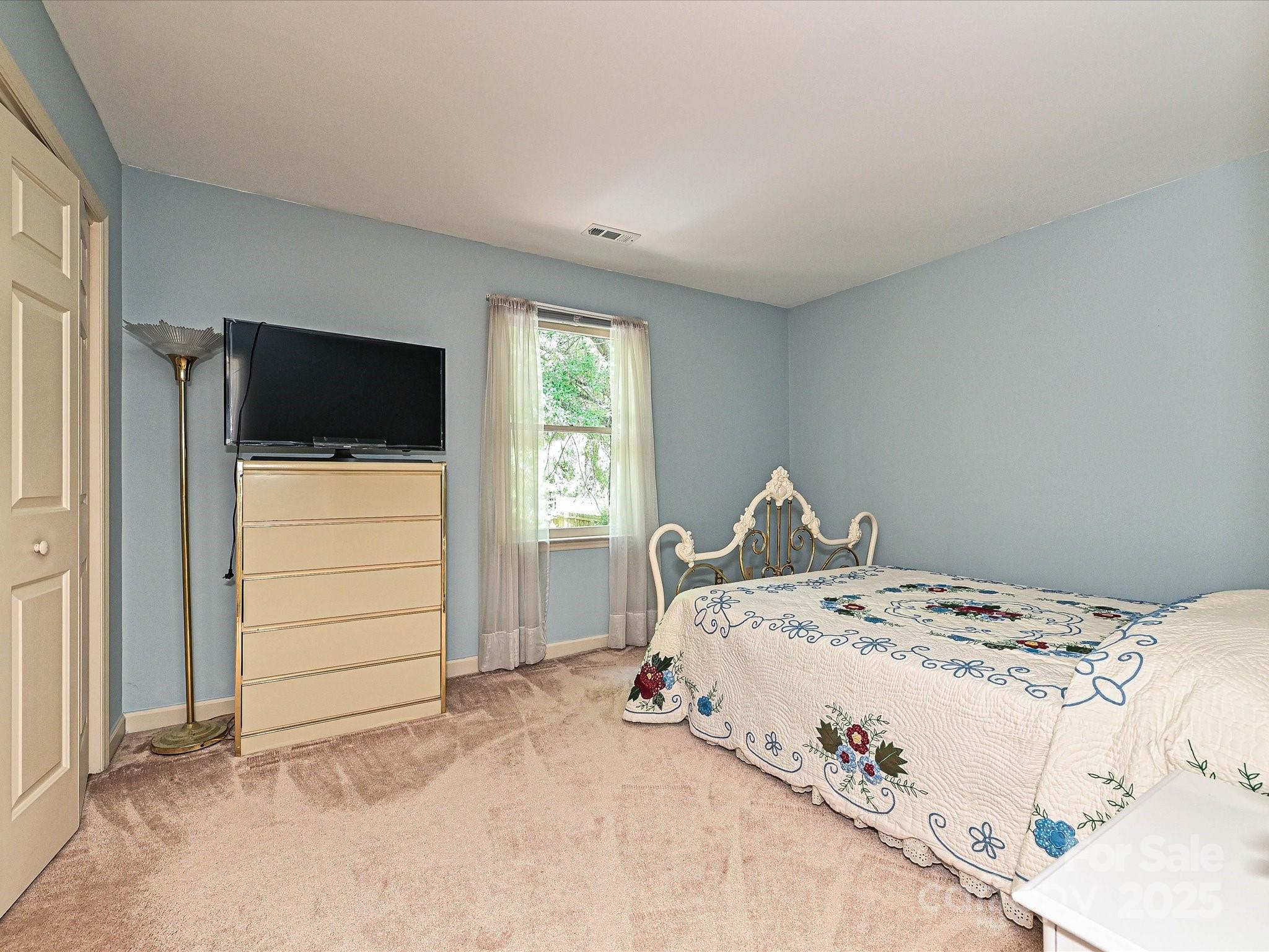 620 River Oaks Lane Property Photo 27