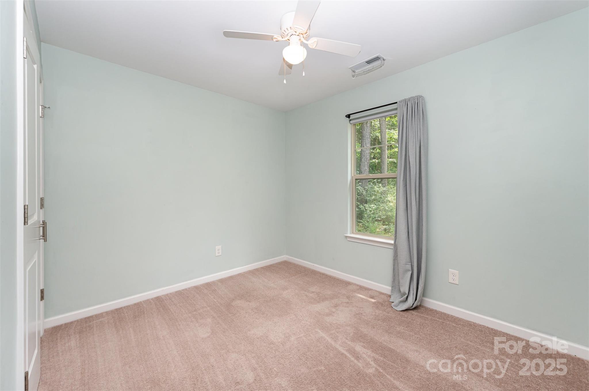 2142 Pacer Road Property Photo 8