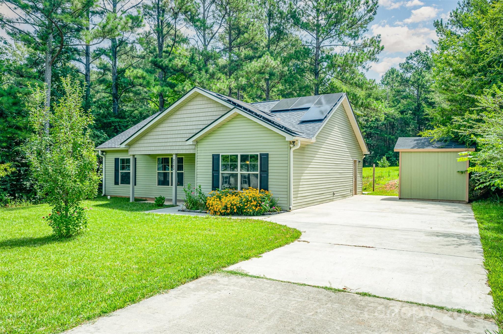 2142 Pacer Road Property Photo 15