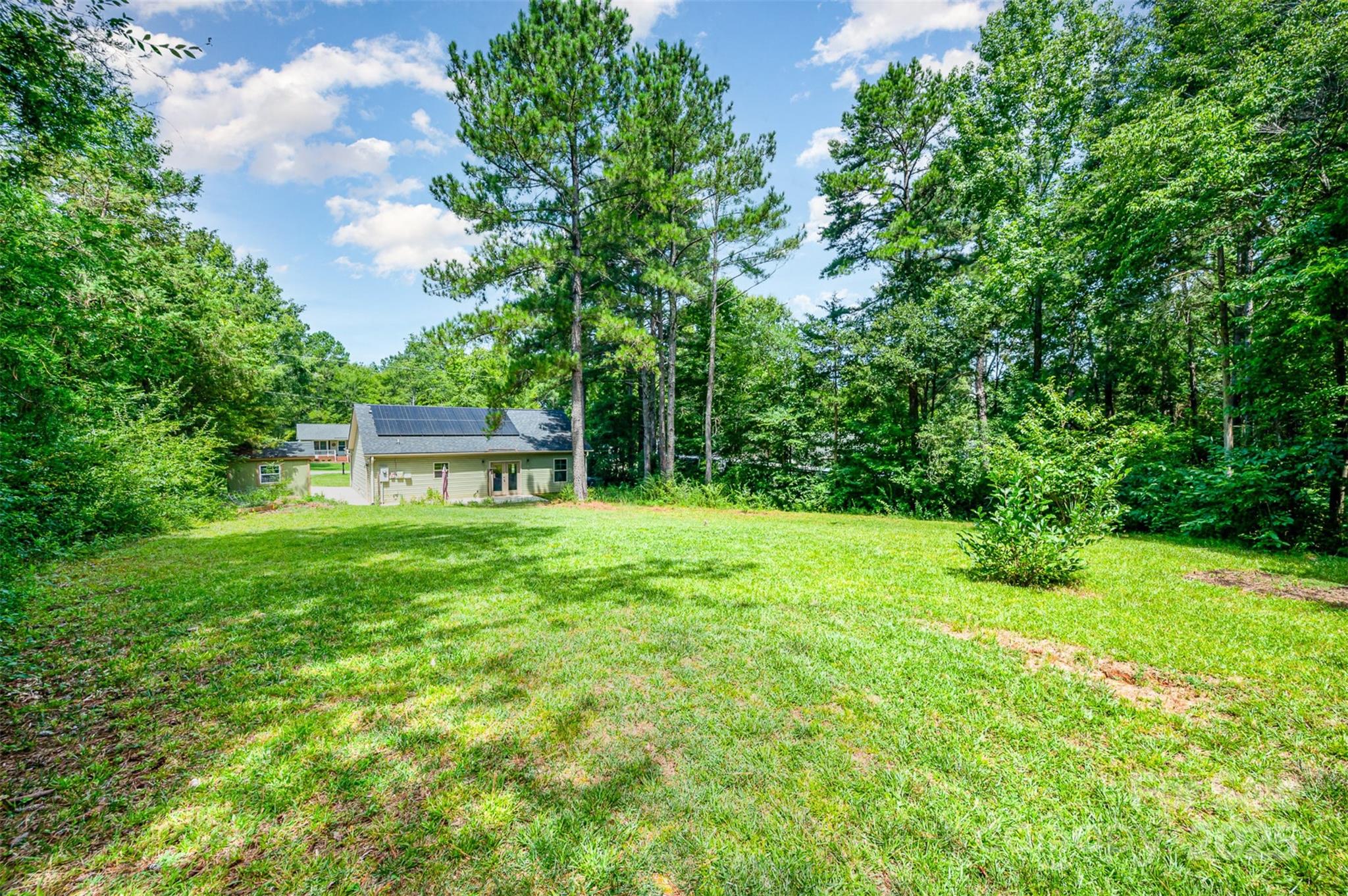 2142 Pacer Road Property Photo 17