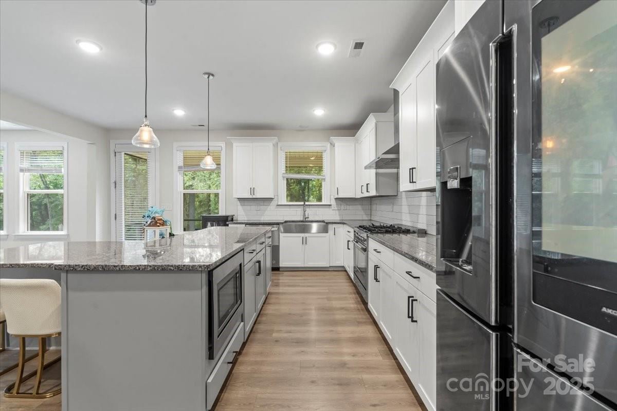 221 Burree Road Property Photo 8