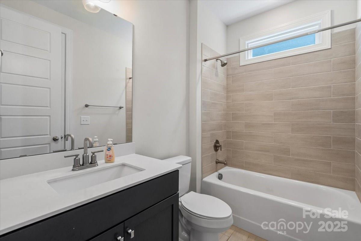 221 Burree Road Property Photo 33