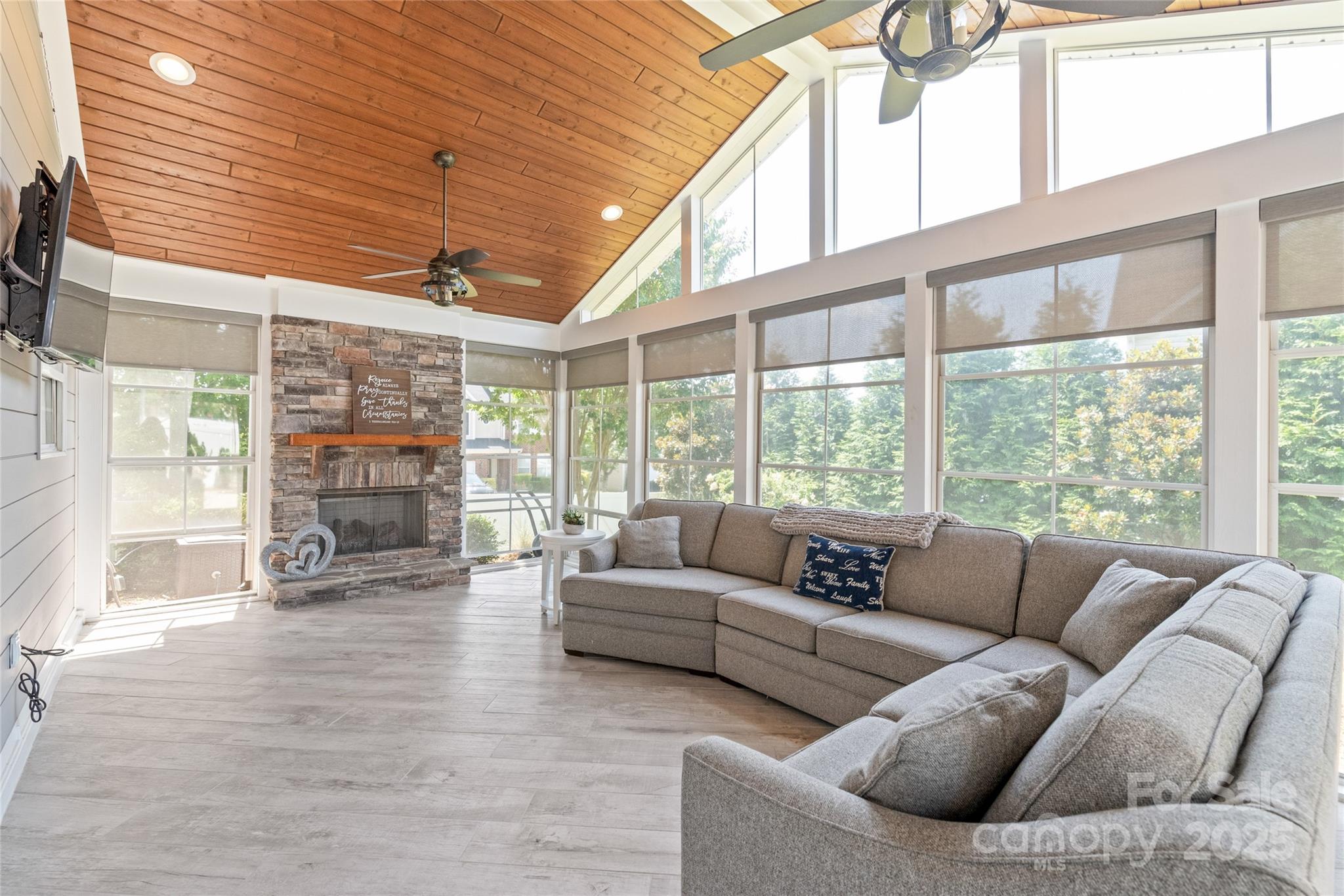 10951 Hat Creek Lane Property Photo 40