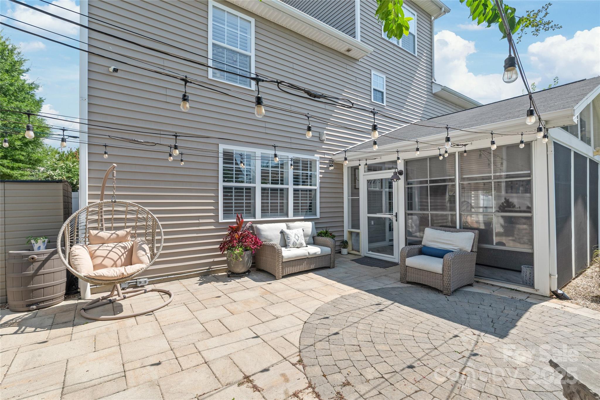 10951 Hat Creek Lane Property Photo 44