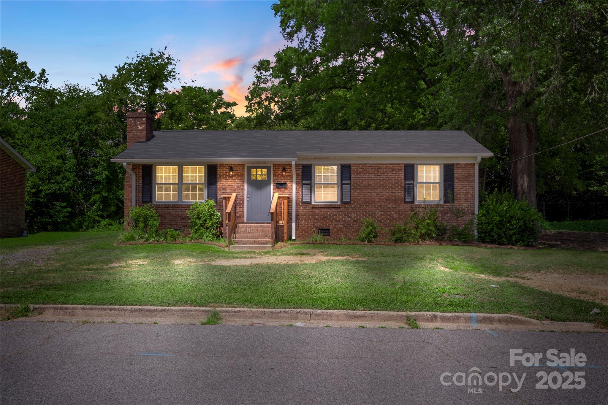 315 High Street Property Photo 1