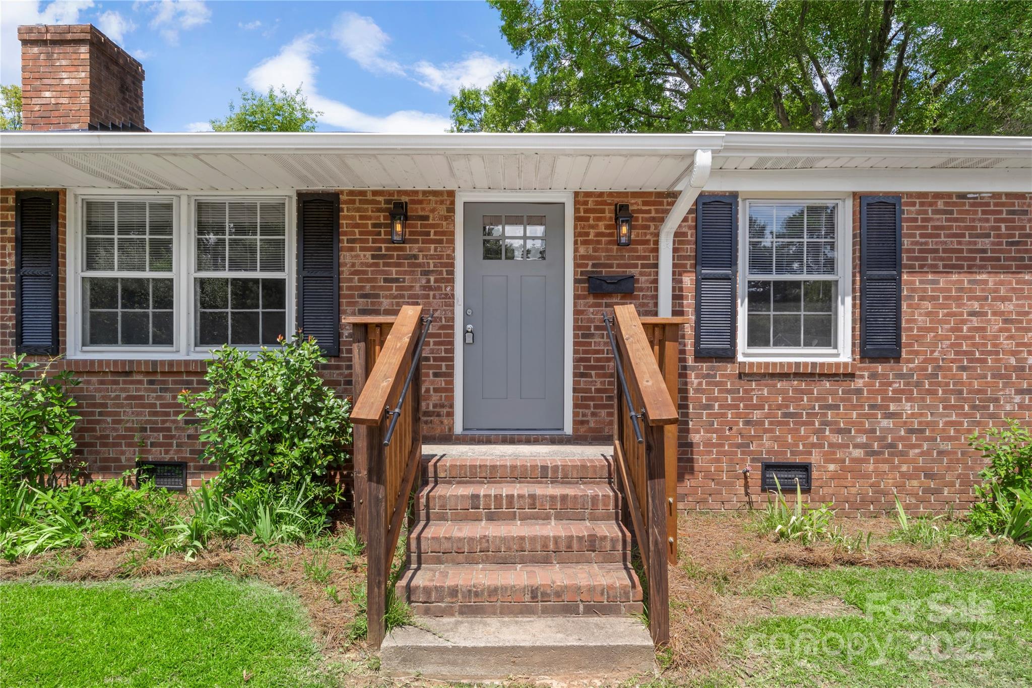 315 High Street Property Photo 6