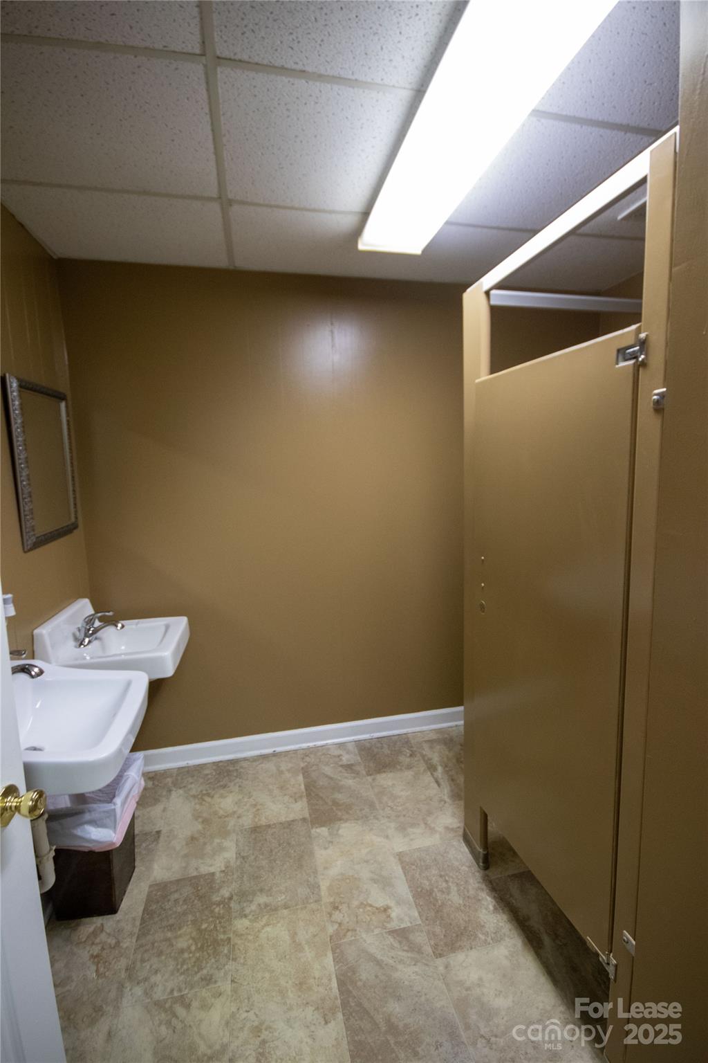 506 Wilkesboro Boulevard 220 Property Photo 13