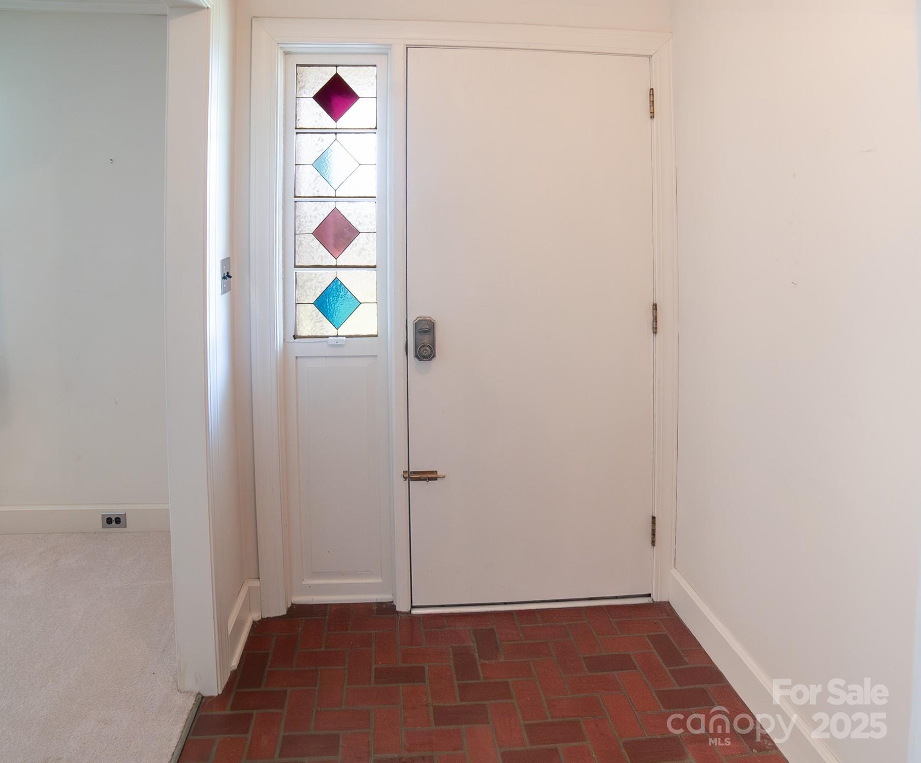 668 Meadowood Street Property Photo 27