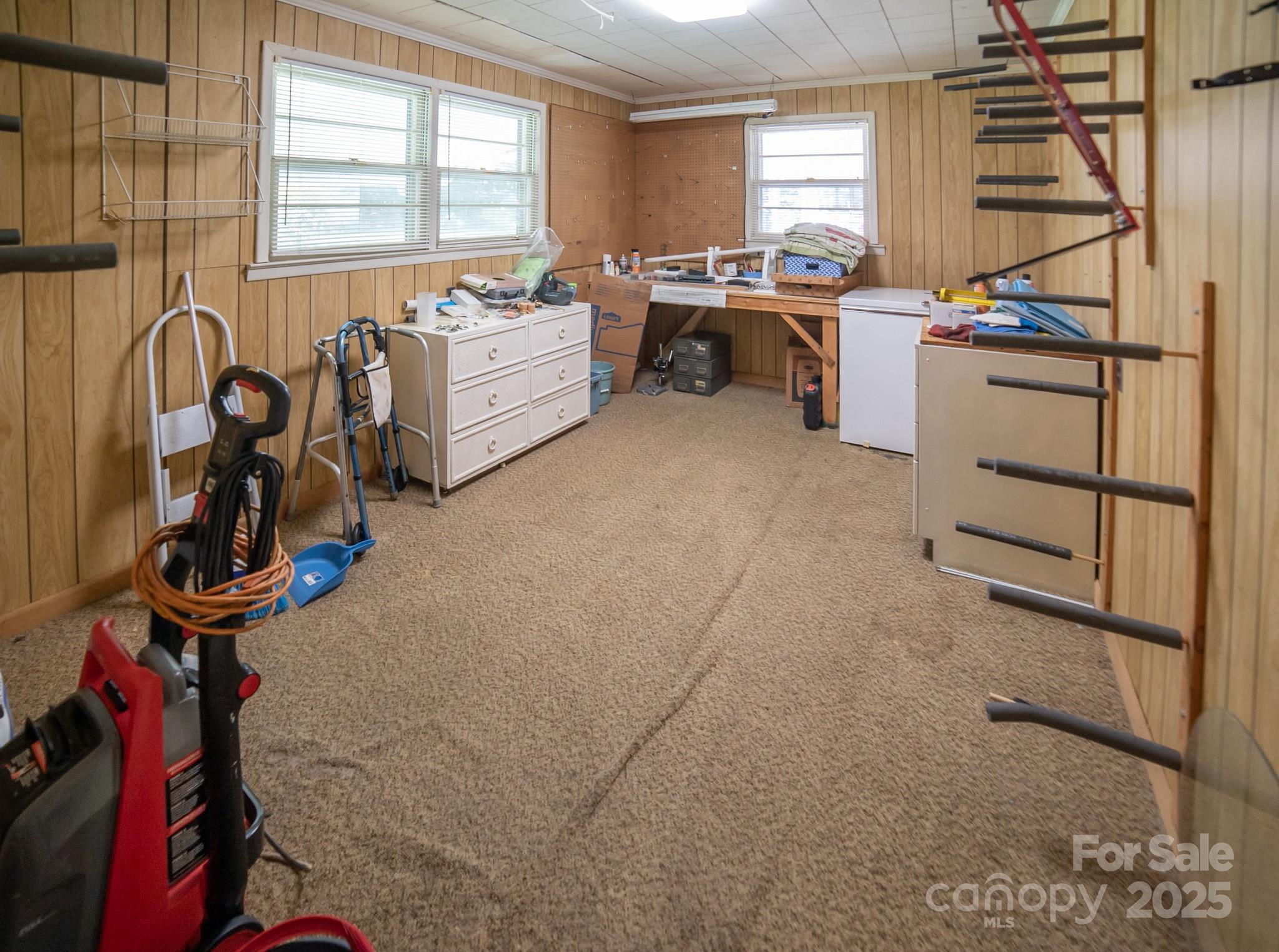 668 Meadowood Street Property Photo 29