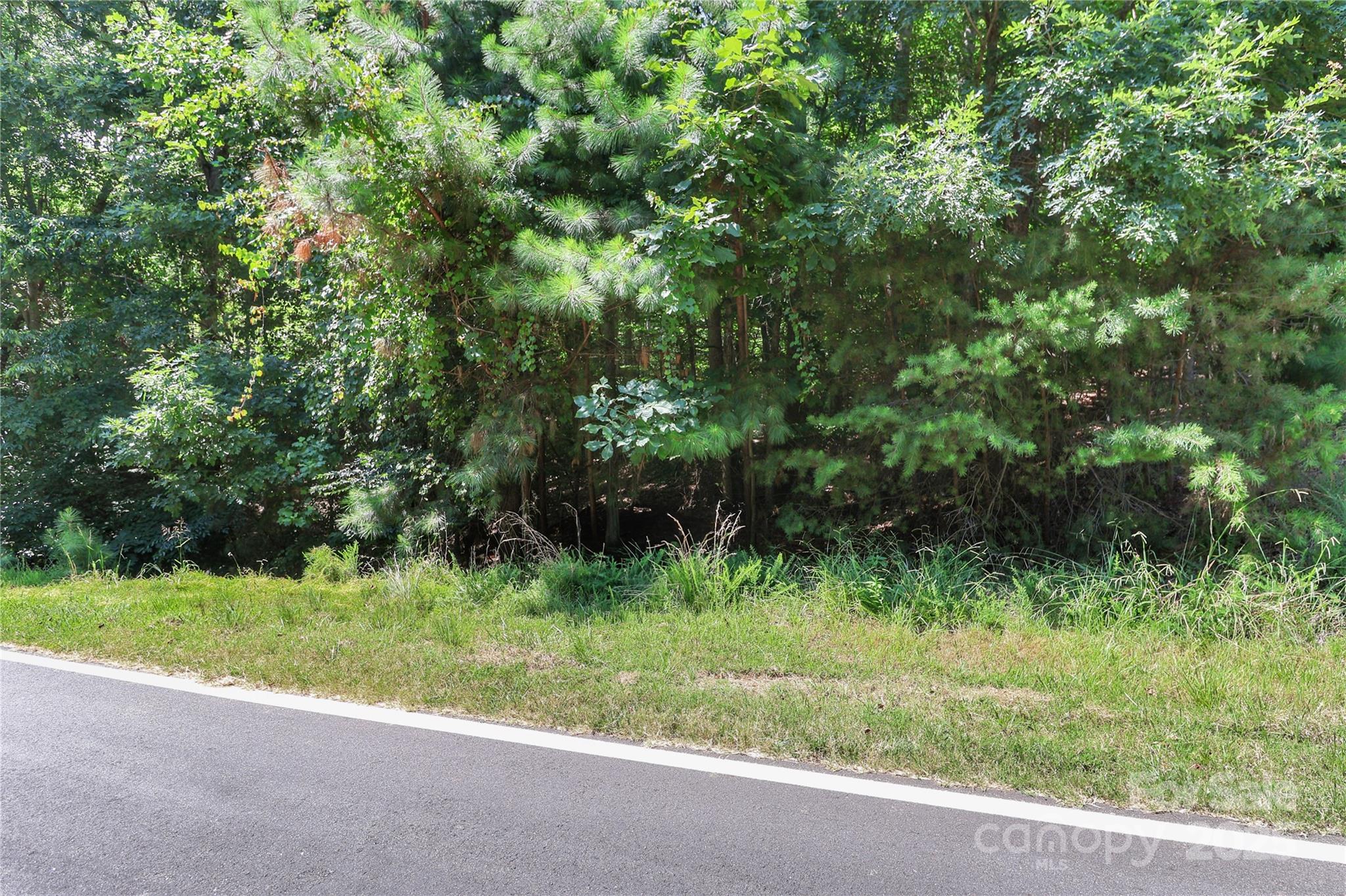 512 Kenway Loop Property Photo 5