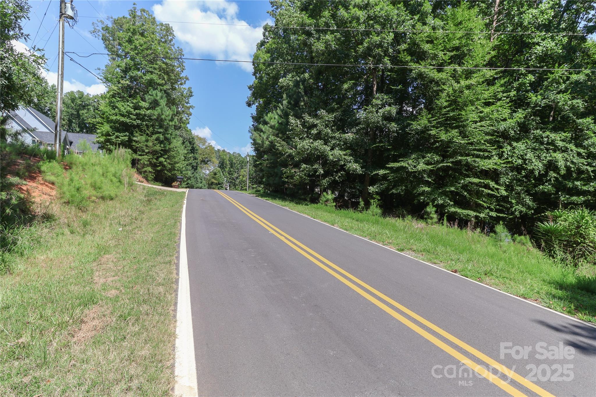 512 Kenway Loop Property Photo 6