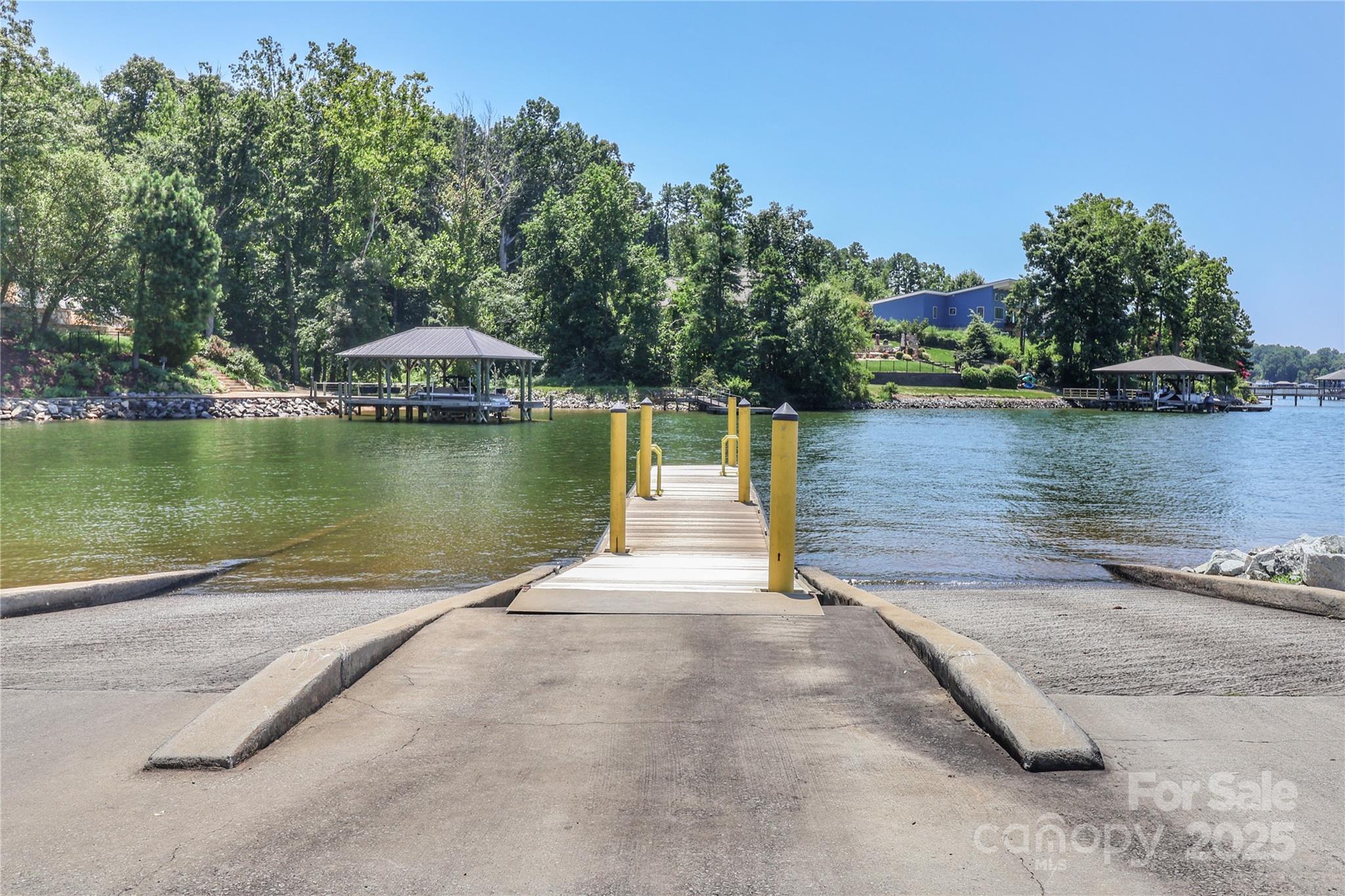 512 Kenway Loop Property Photo 11