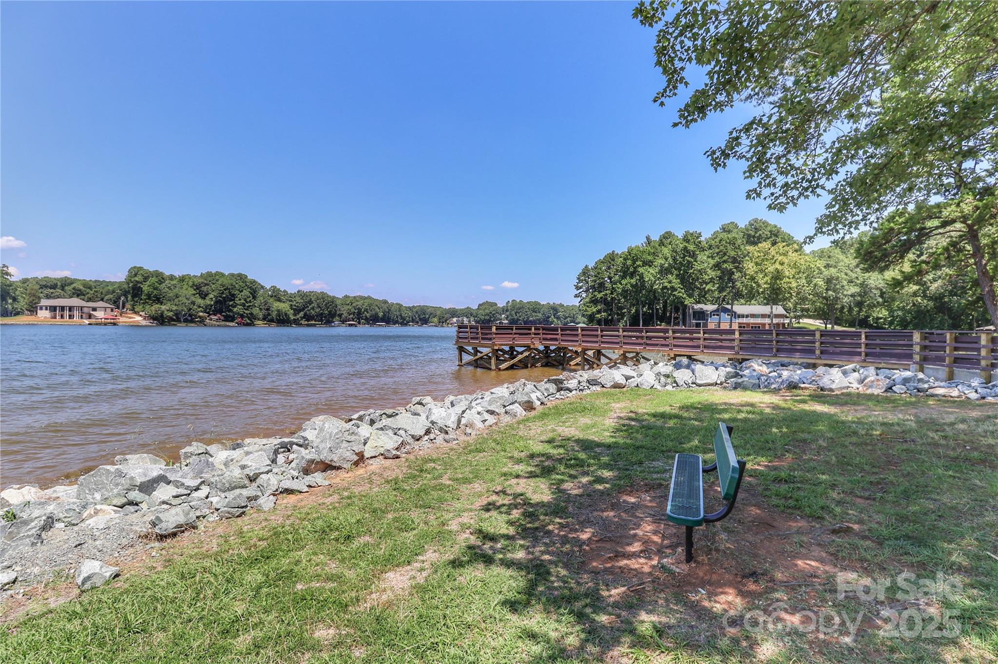 512 Kenway Loop Property Photo 13