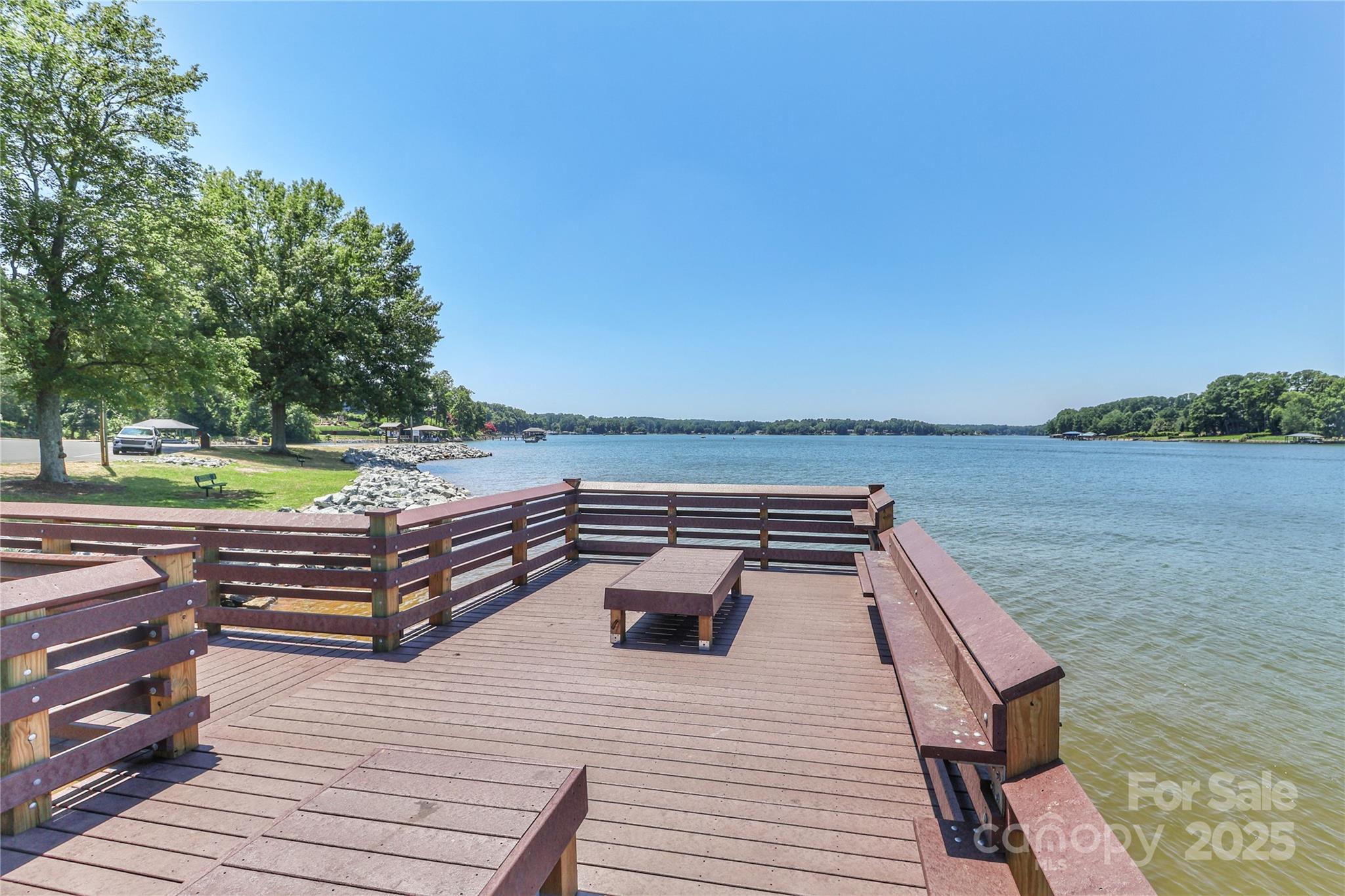 512 Kenway Loop Property Photo 16