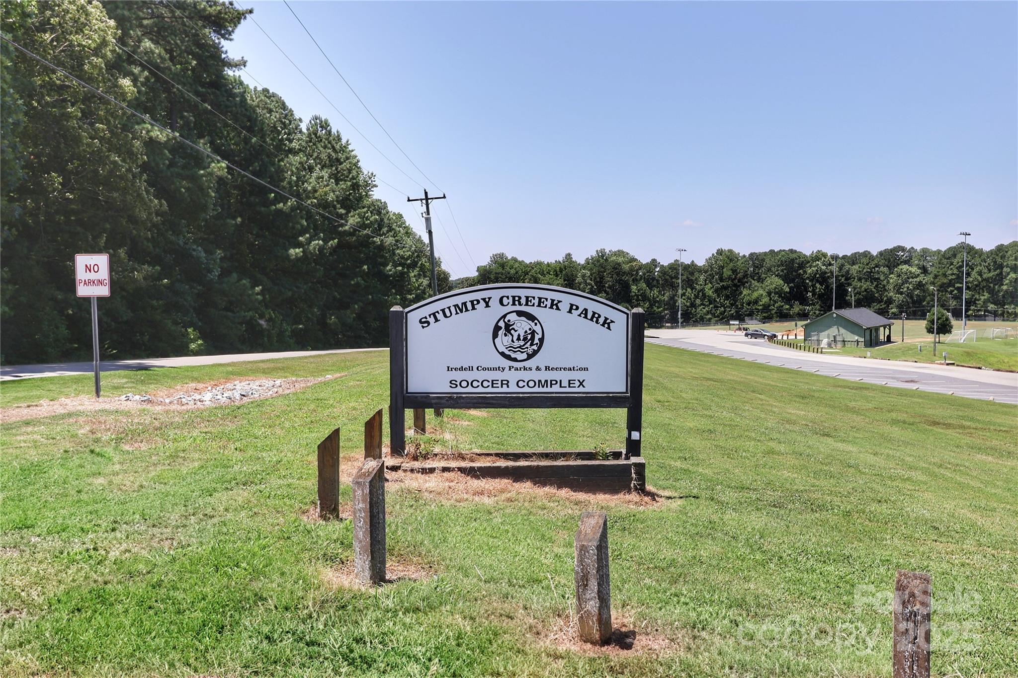 512 Kenway Loop Property Photo 17