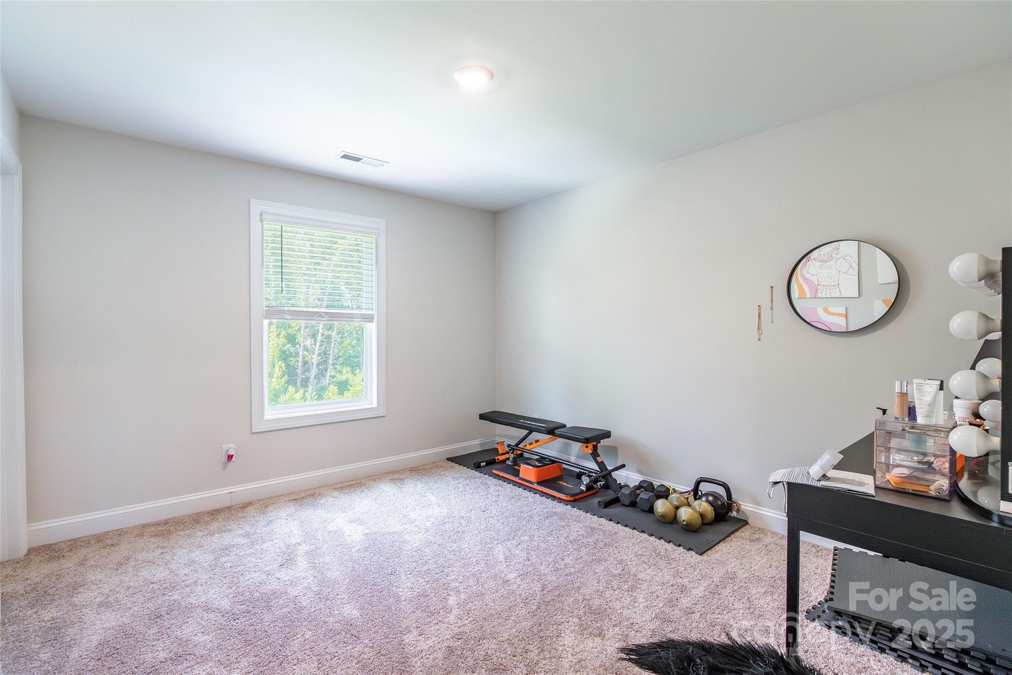 141 Colonial Reserve Avenue Property Photo 28