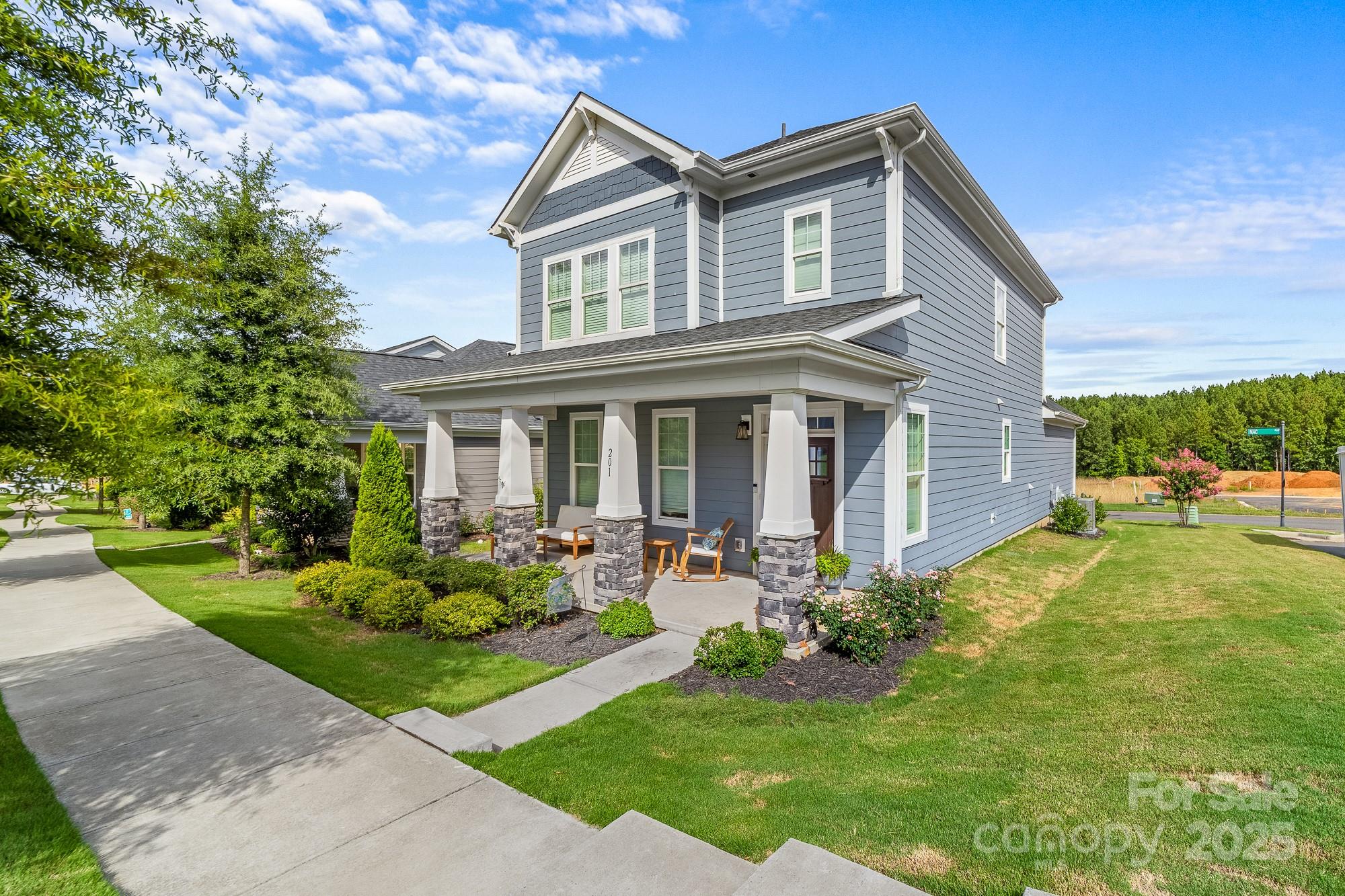 201 Mac Aly None Property Photo 2