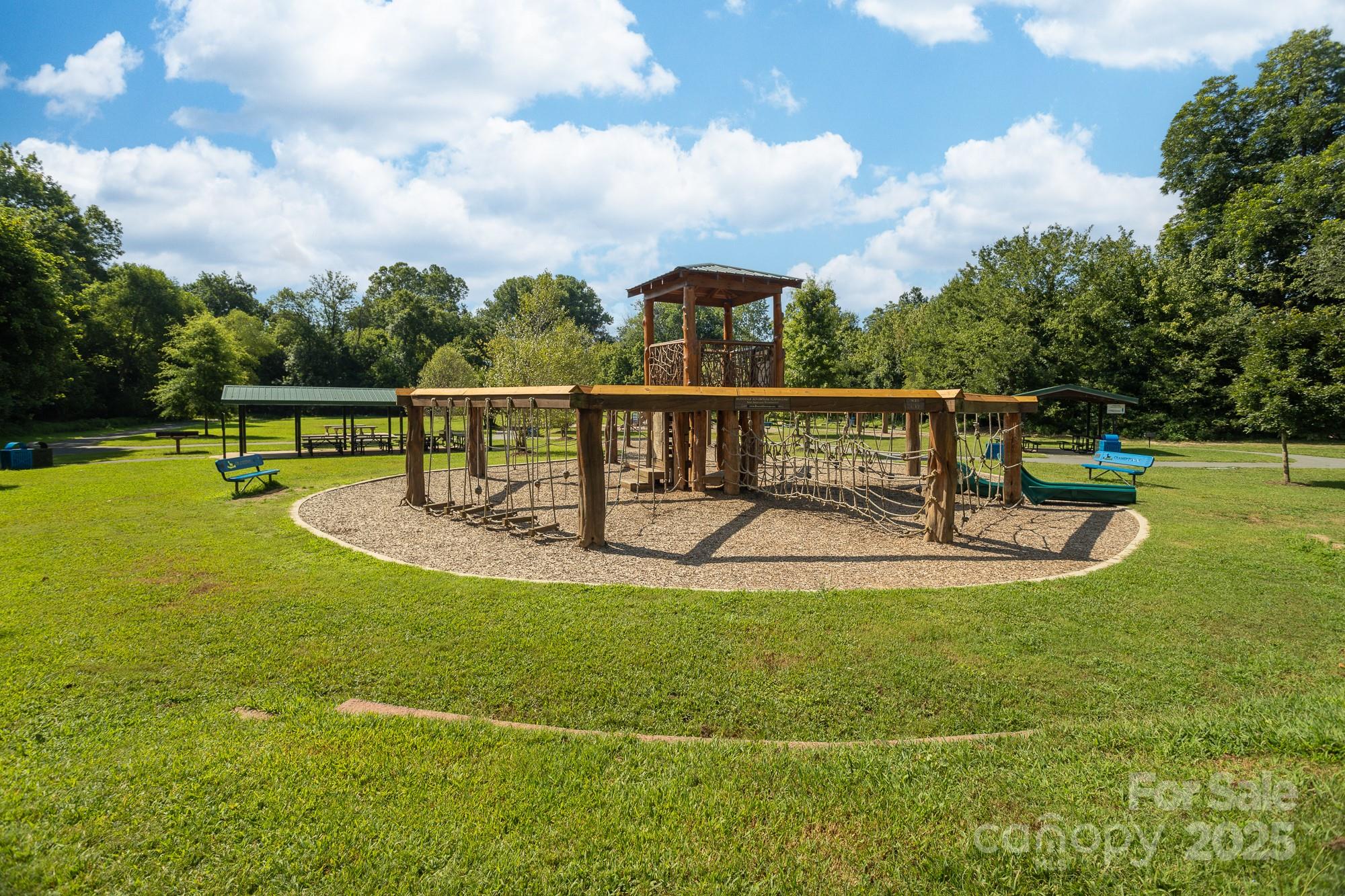 201 Mac Aly None Property Photo 36
