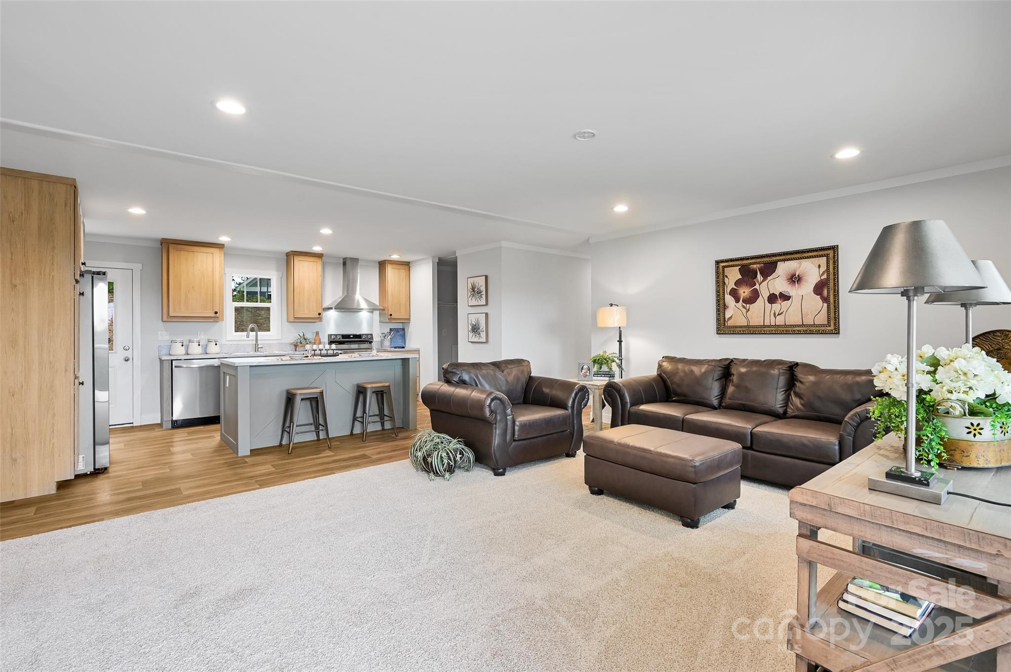 290 Appalachian Way Property Photo 3