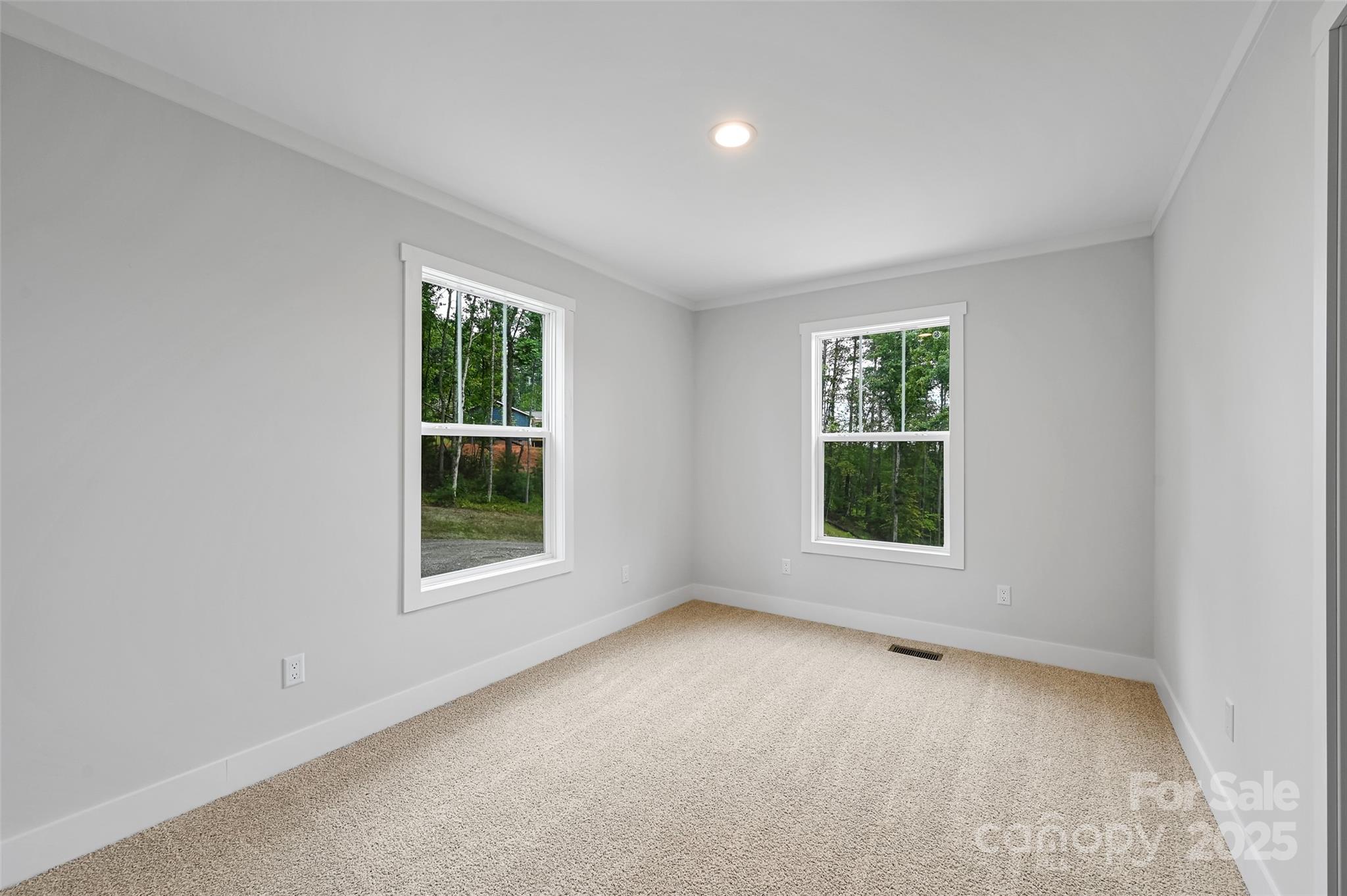 290 Appalachian Way Property Photo 16