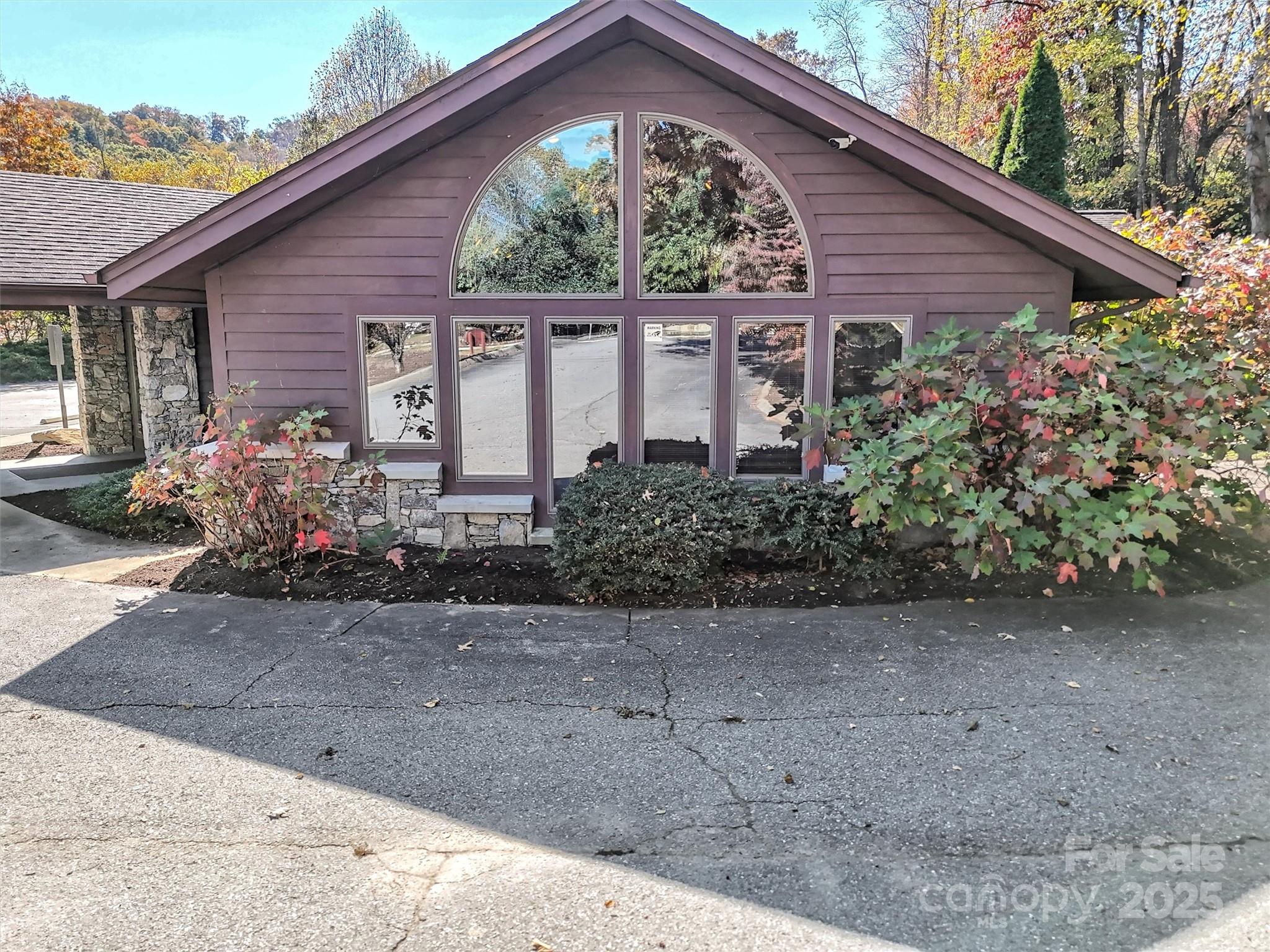 540 Hospital Drive Property Photo 37