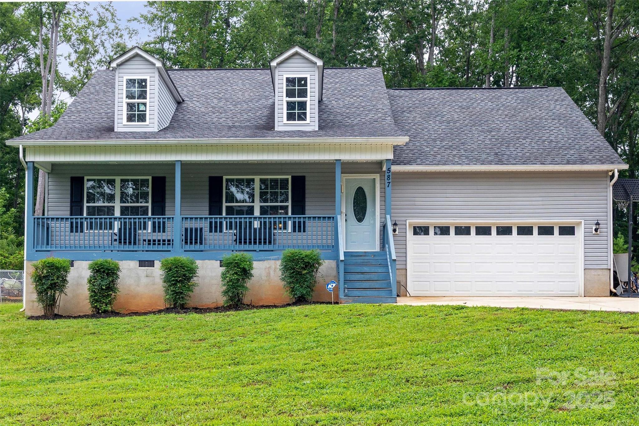 587 Kelly Road Property Photo 1