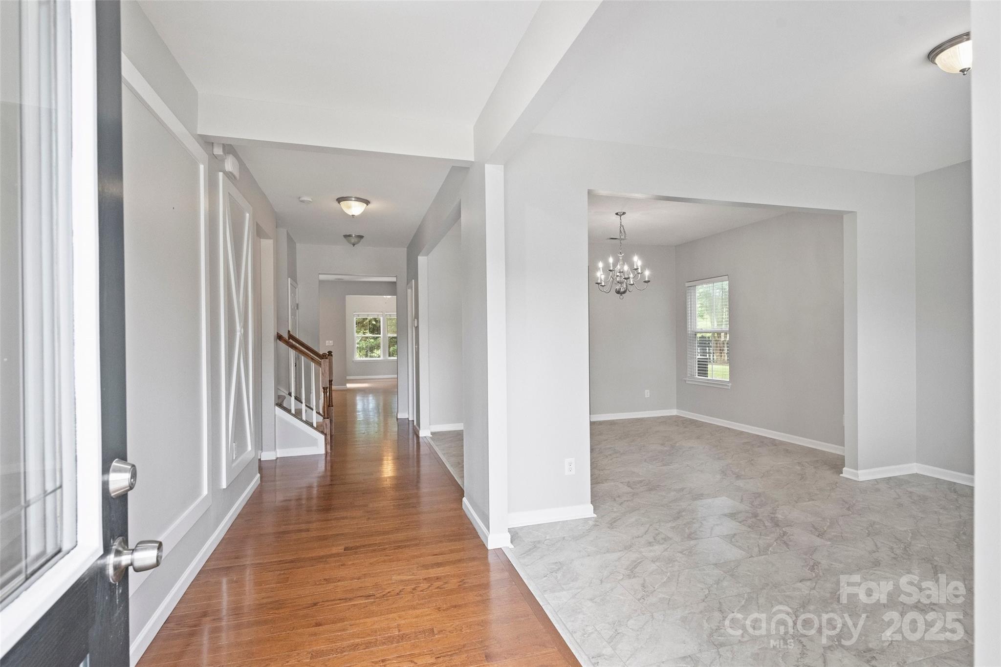 2514 Mountain Laurel Avenue Property Photo 3