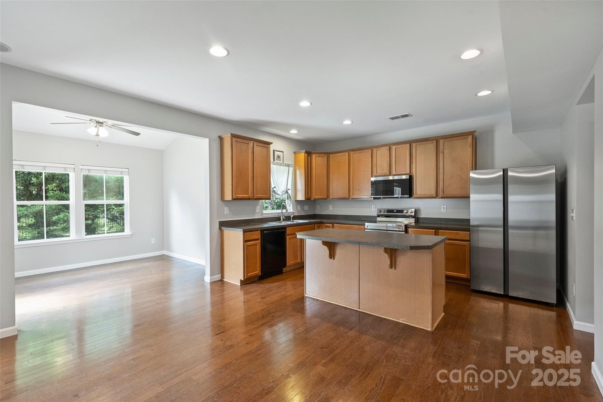 2514 Mountain Laurel Avenue Property Photo 11