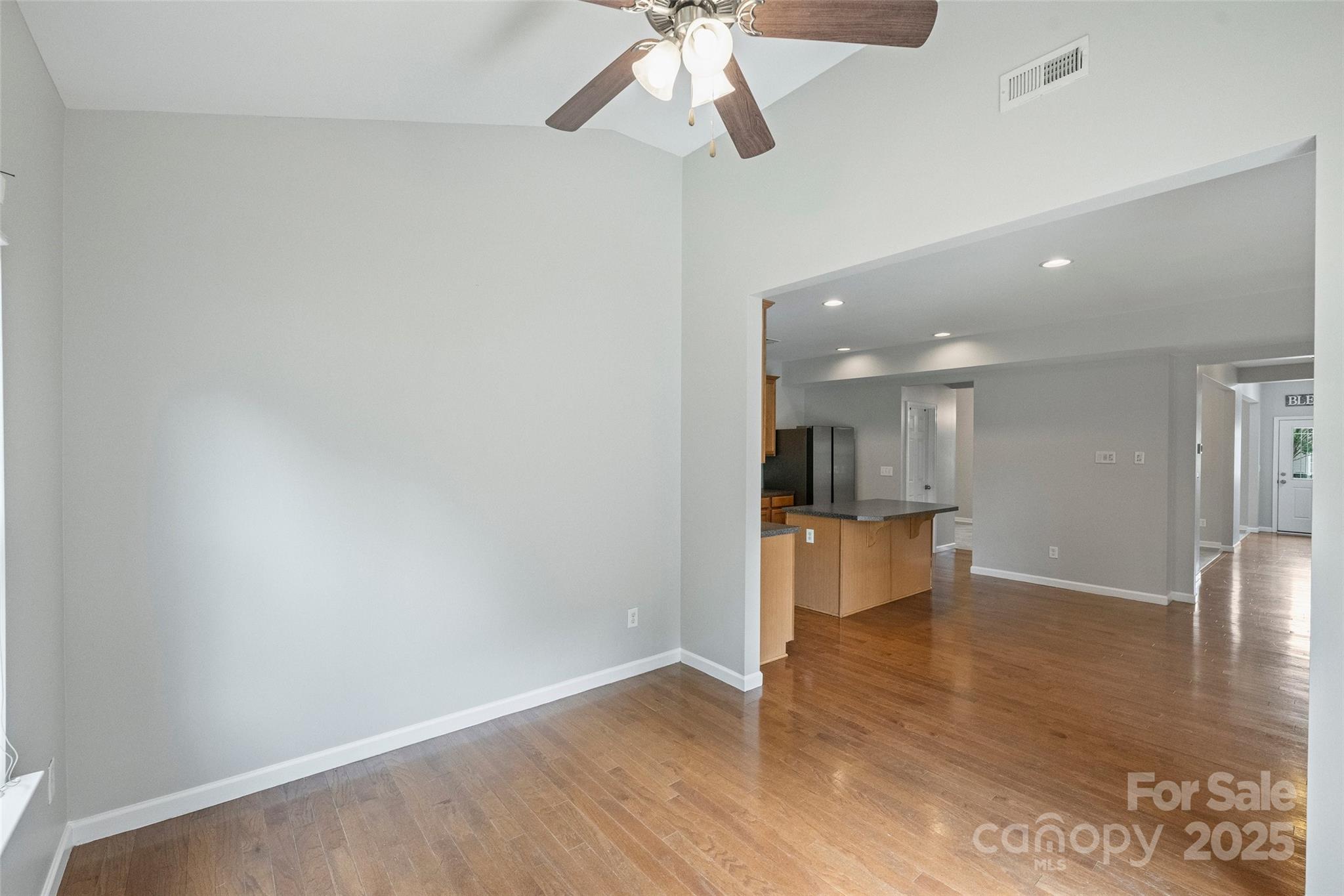 2514 Mountain Laurel Avenue Property Photo 14