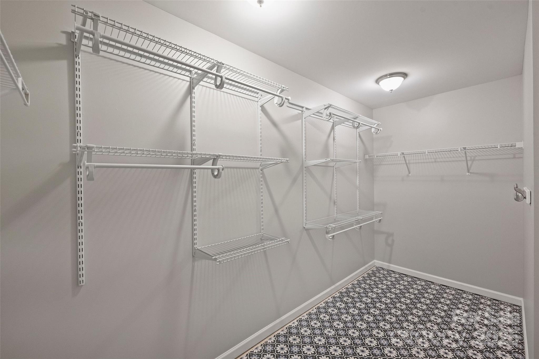 2514 Mountain Laurel Avenue Property Photo 26