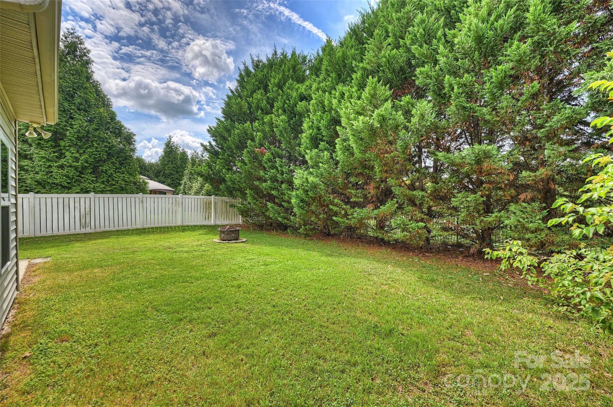 2514 Mountain Laurel Avenue Property Photo 35
