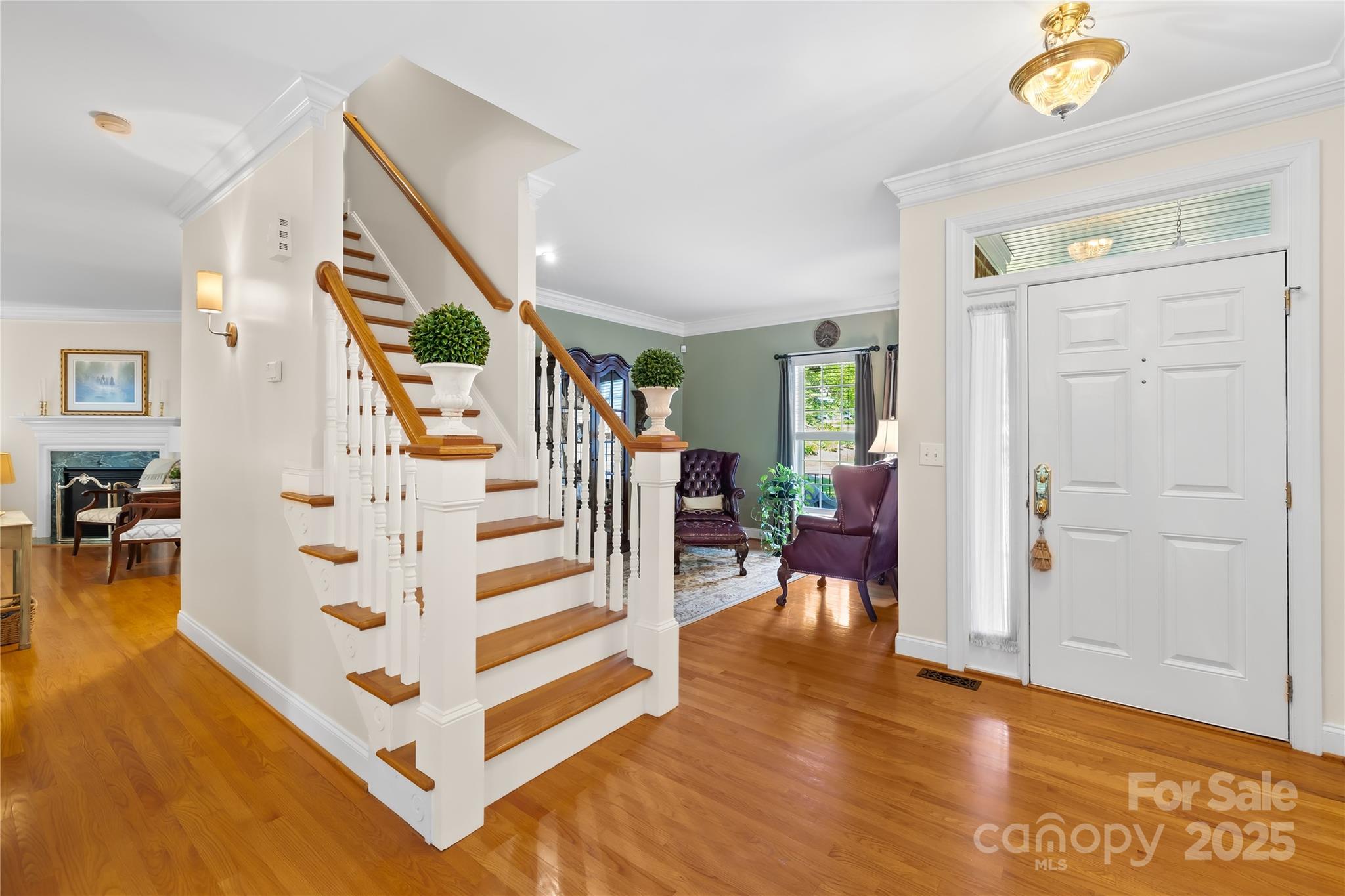 20601 Autumn Breeze Court Property Photo 3