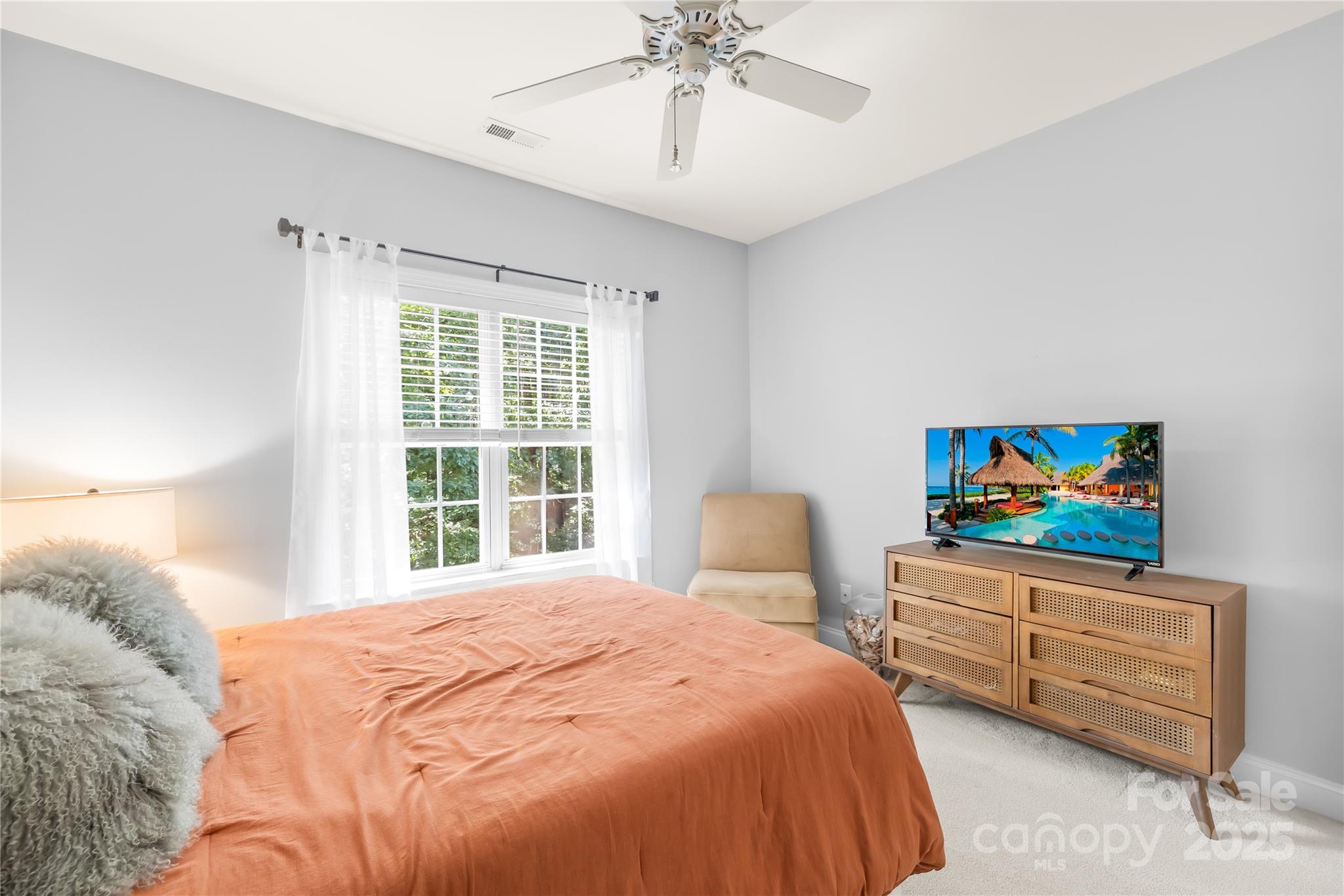20601 Autumn Breeze Court Property Photo 20