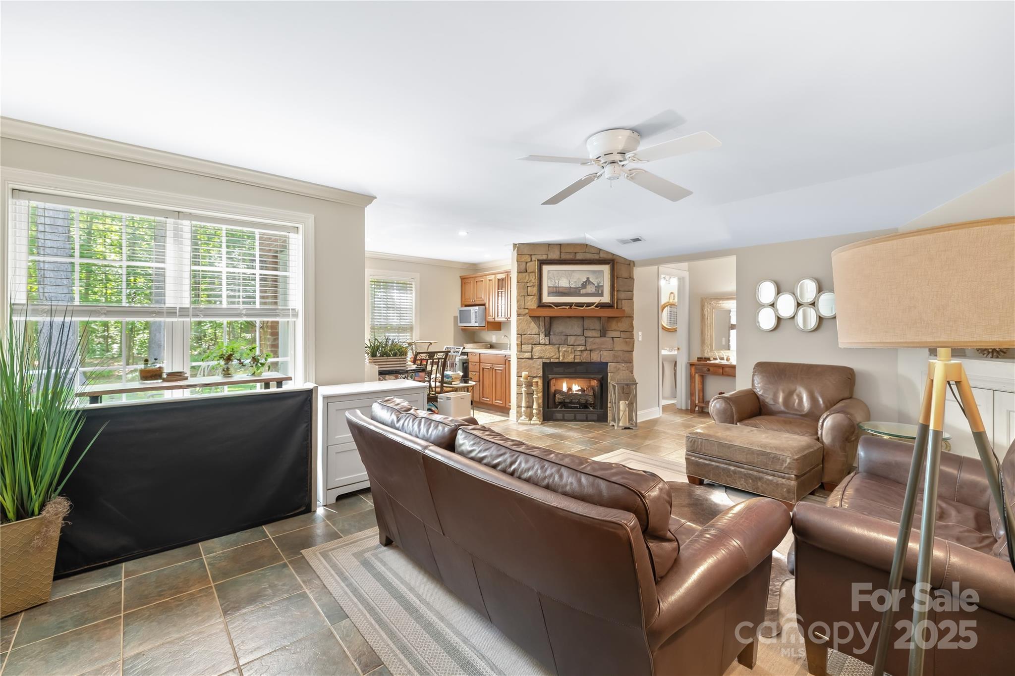20601 Autumn Breeze Court Property Photo 27
