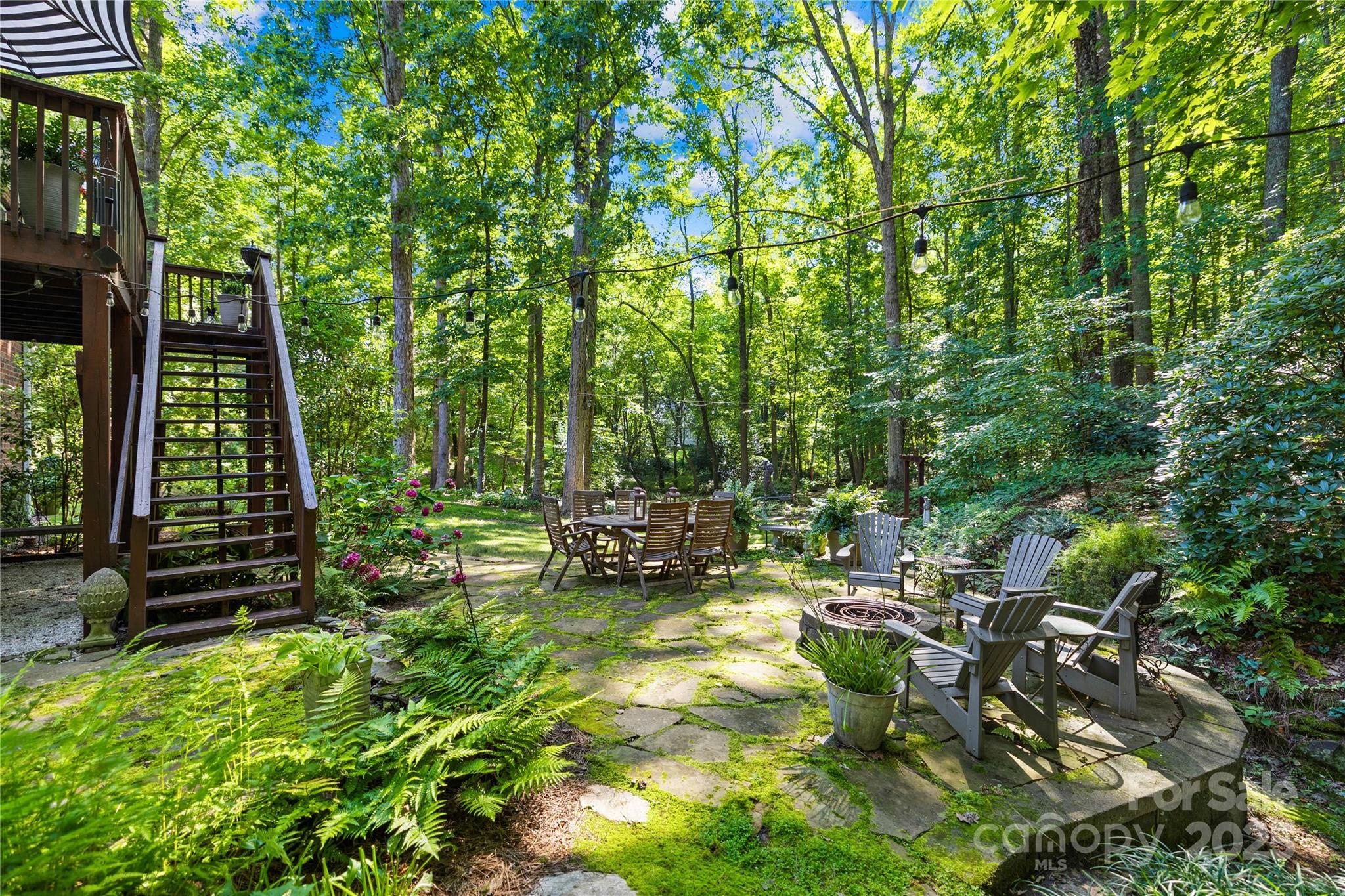 20601 Autumn Breeze Court Property Photo 32