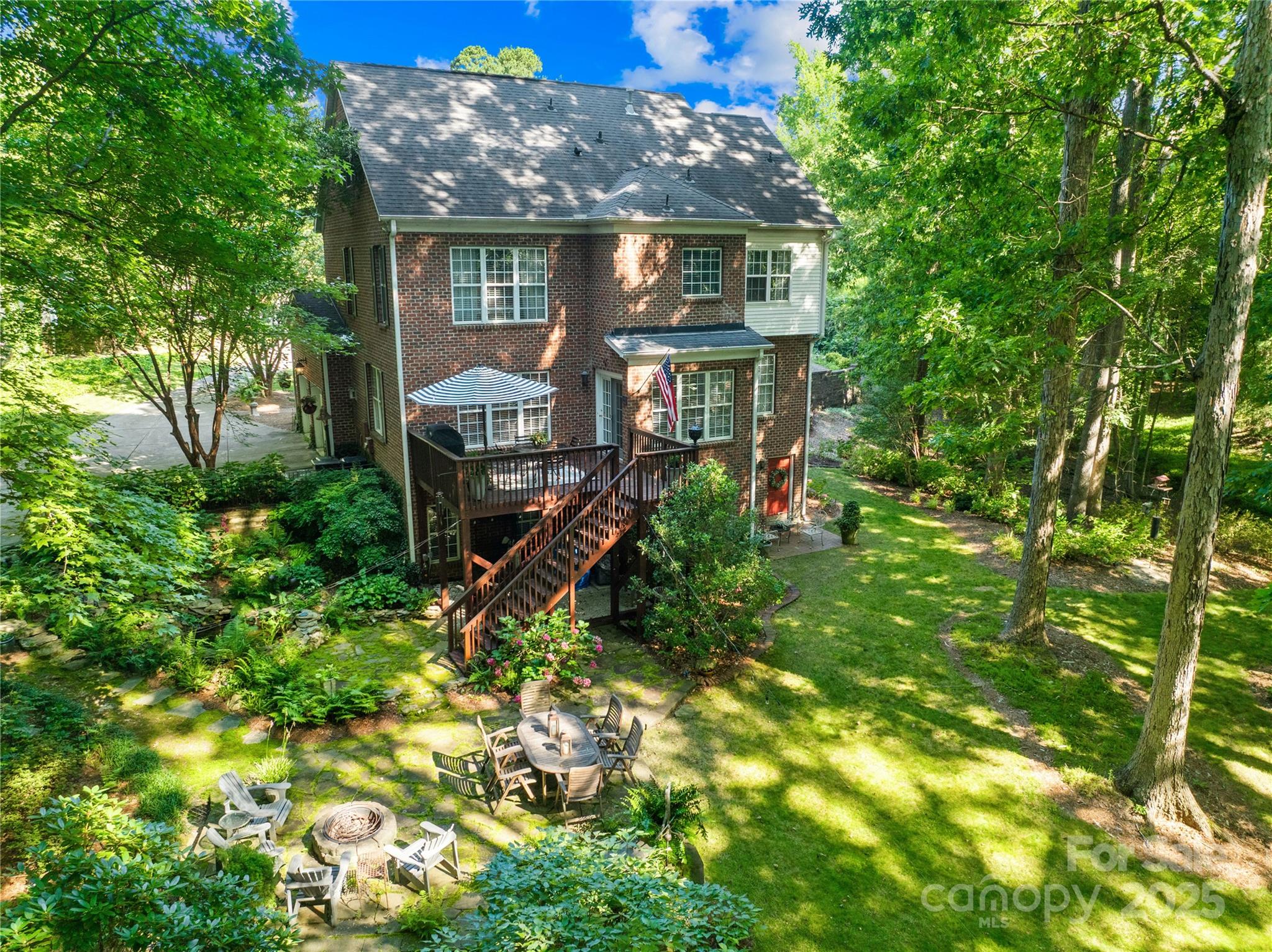 20601 Autumn Breeze Court Property Photo 37