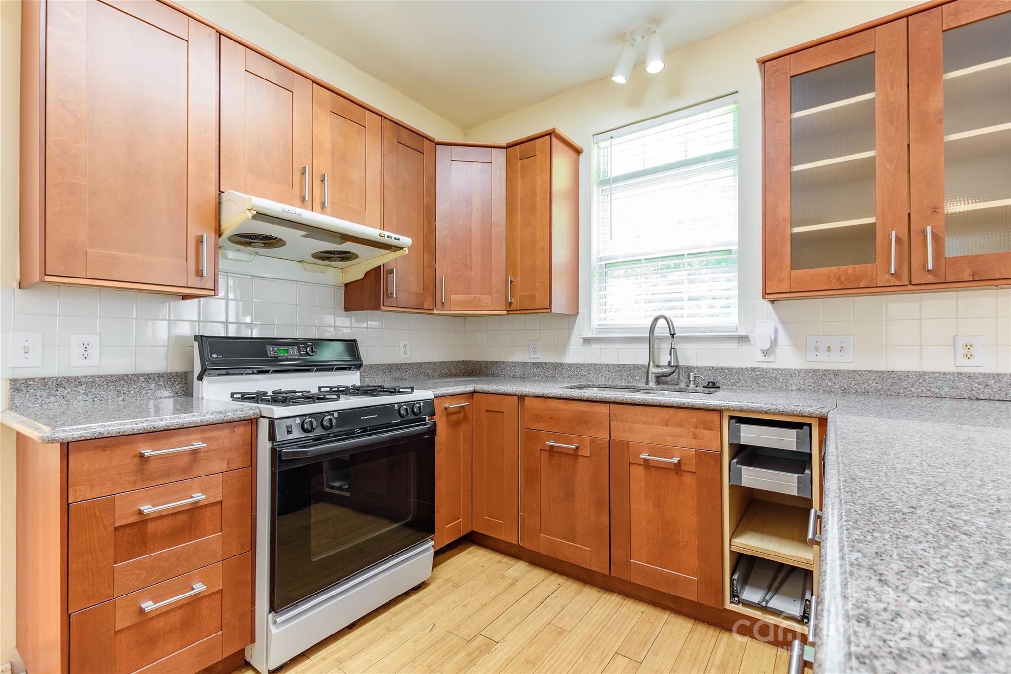 13808 Hatton Cross Drive Property Photo 12
