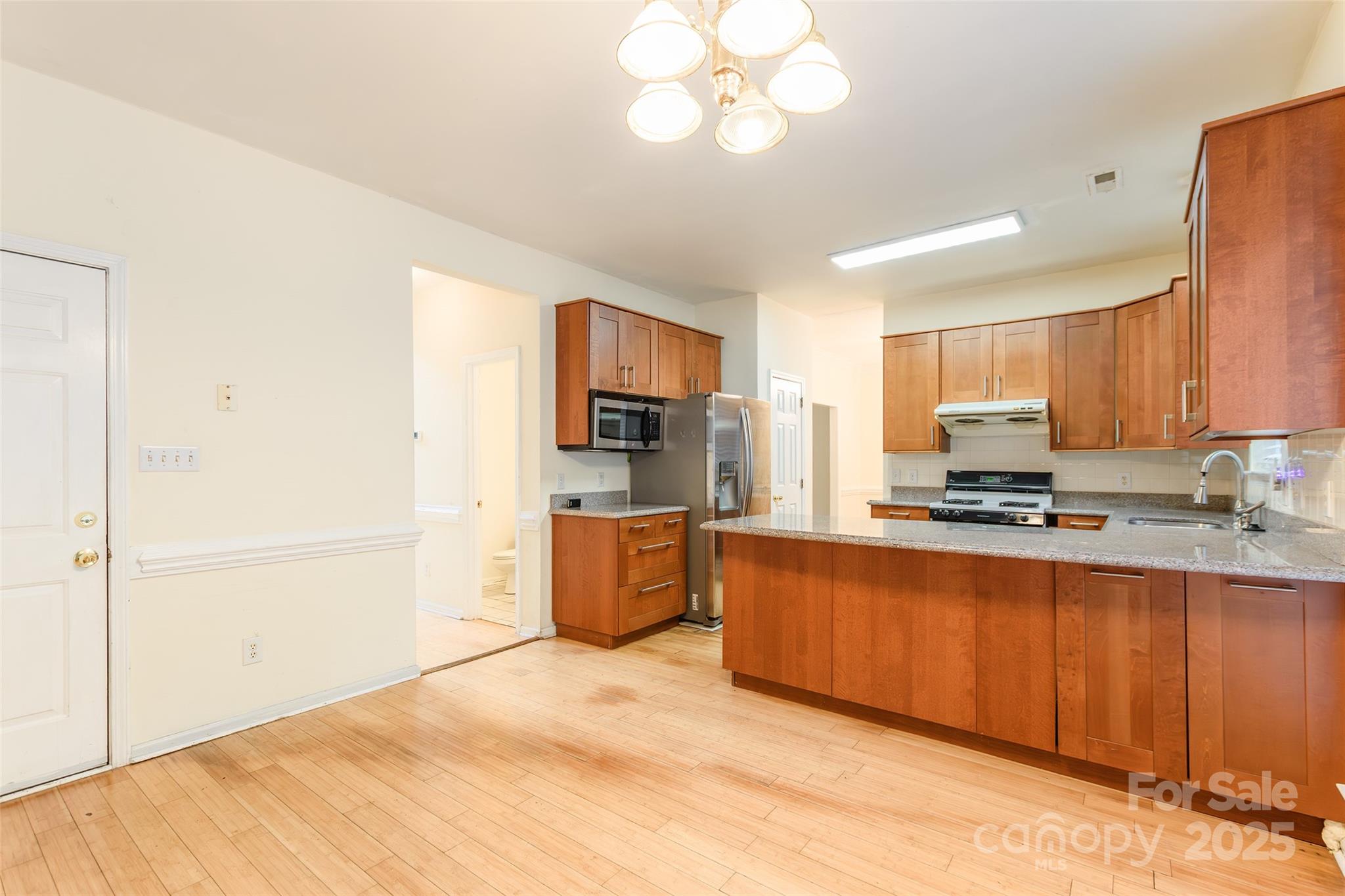 13808 Hatton Cross Drive Property Photo 16