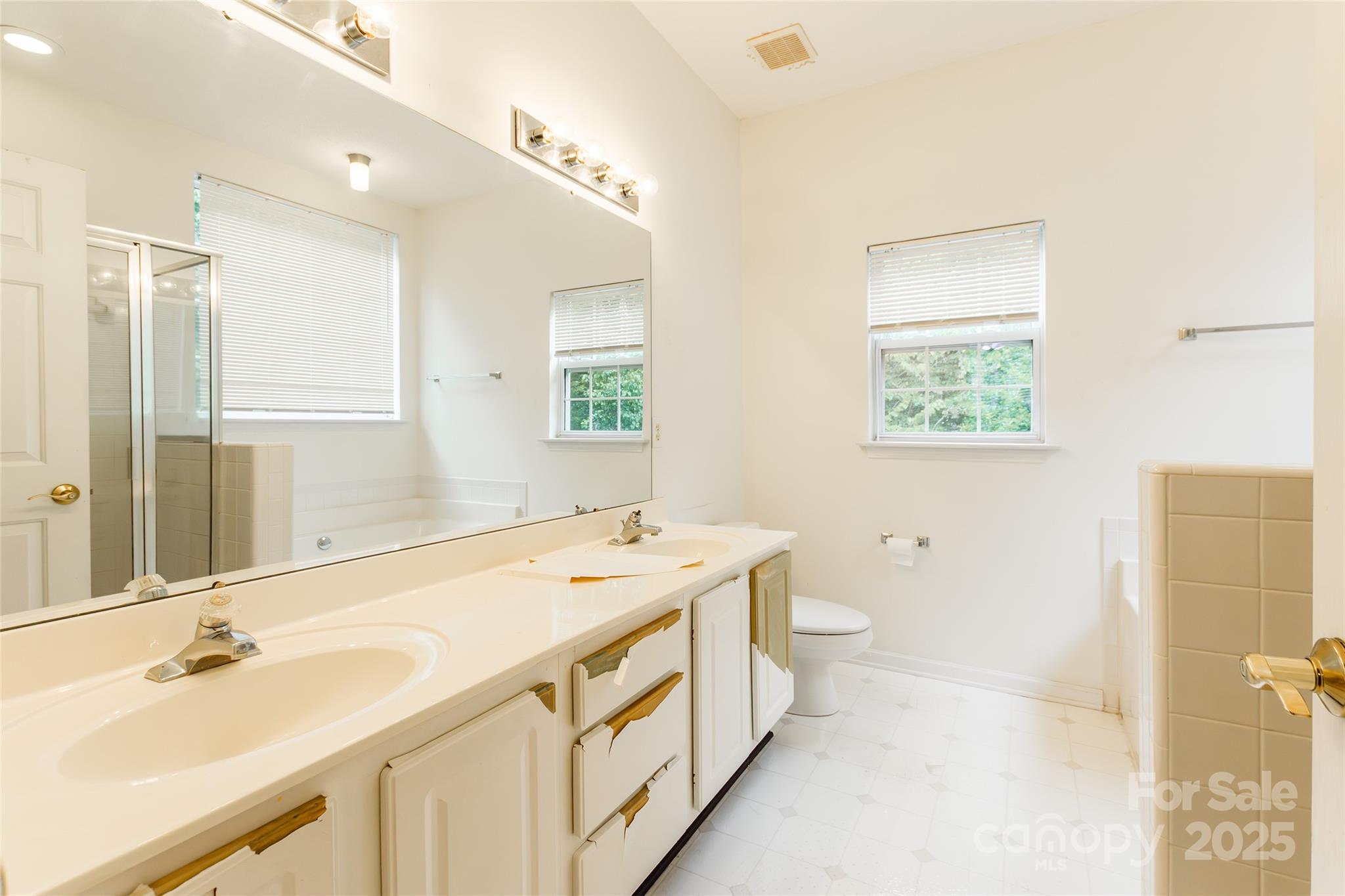 13808 Hatton Cross Drive Property Photo 24