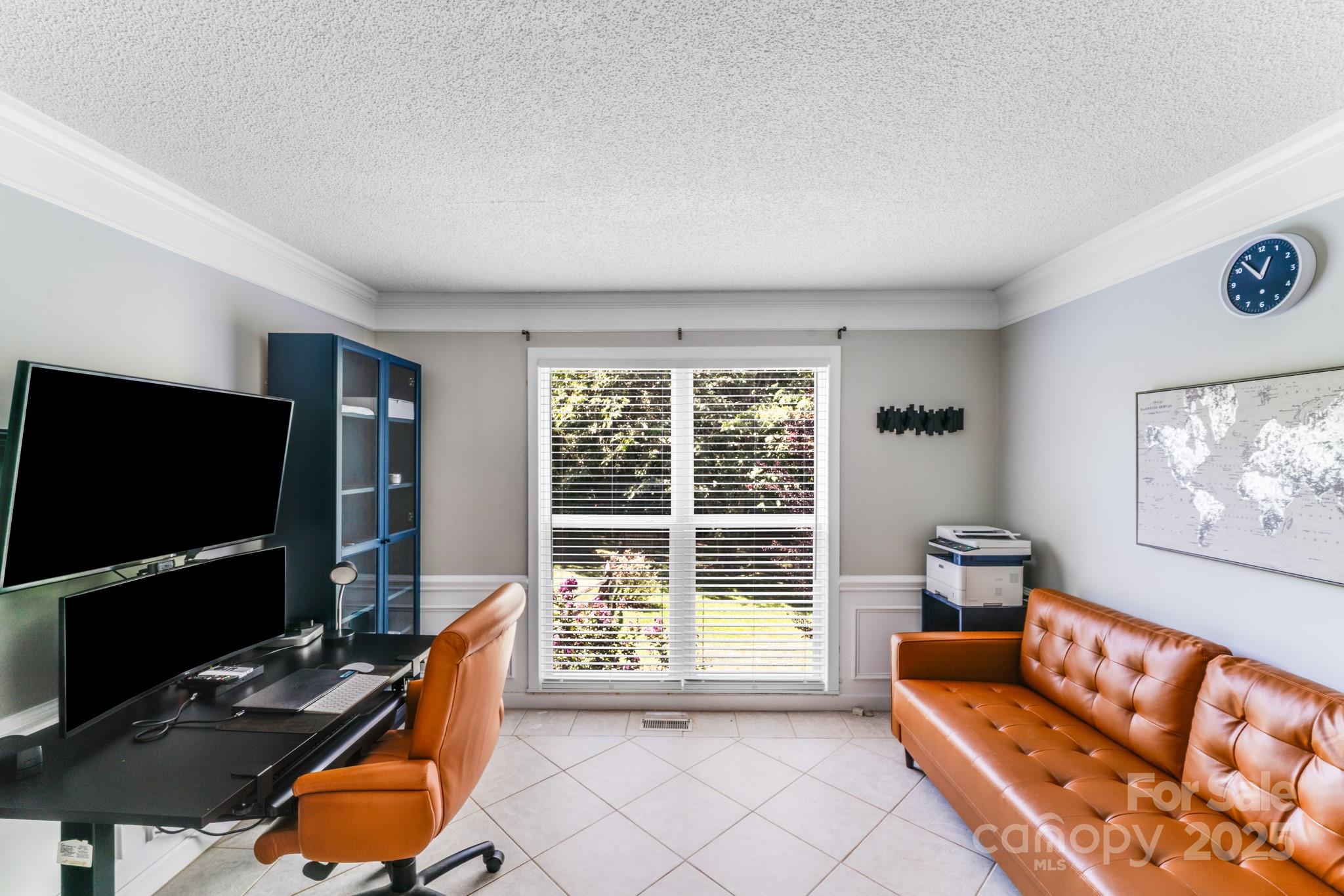 7516 Kinsmore Lane Property Photo 11