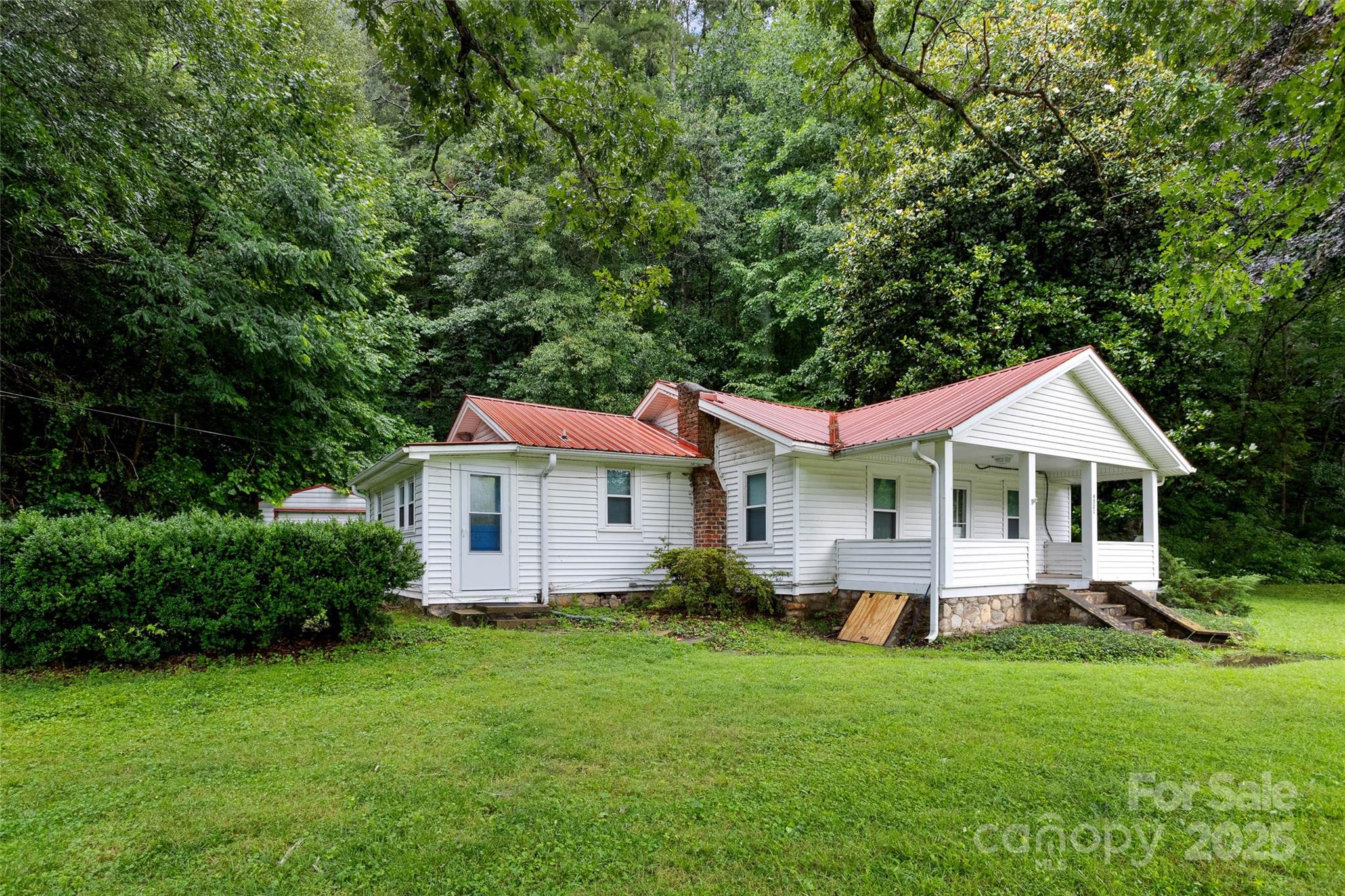 9521 Cruso Road Property Photo 8
