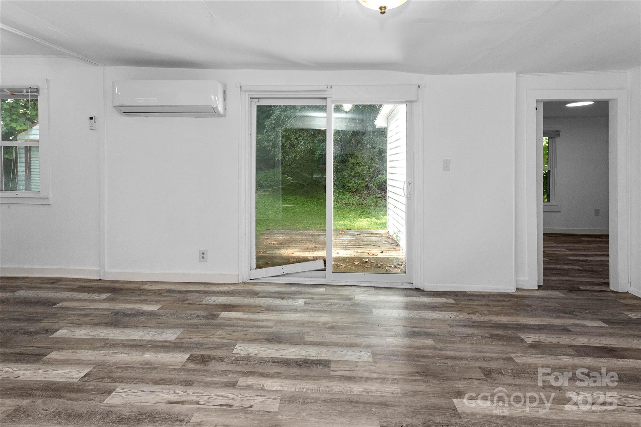 9521 Cruso Road Property Photo 14